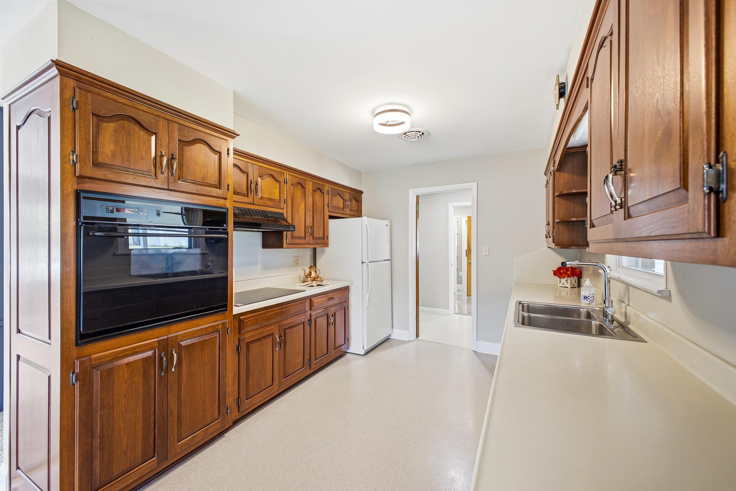 3568 BRENNEMAN CHURCH RD