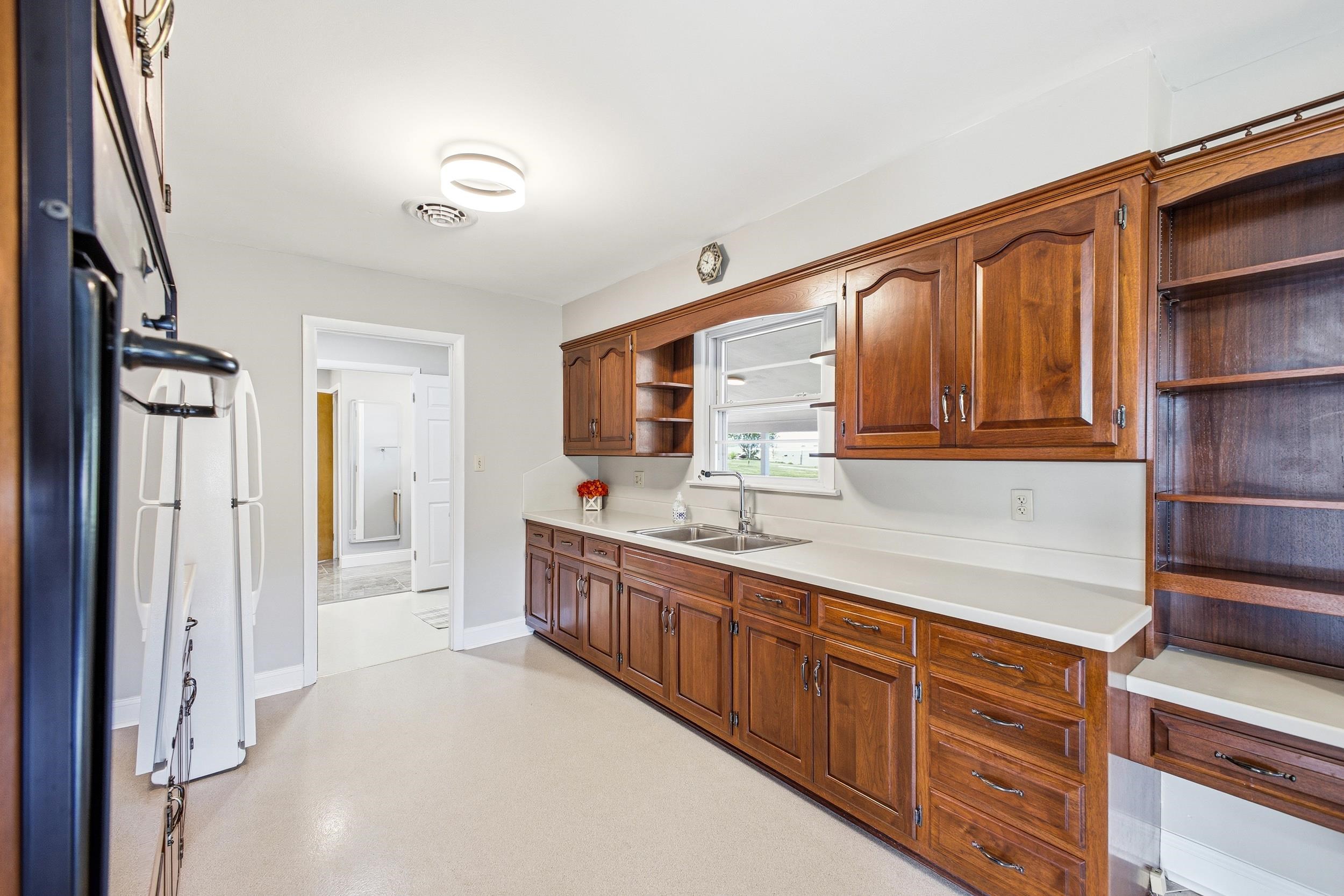 3568 BRENNEMAN CHURCH RD