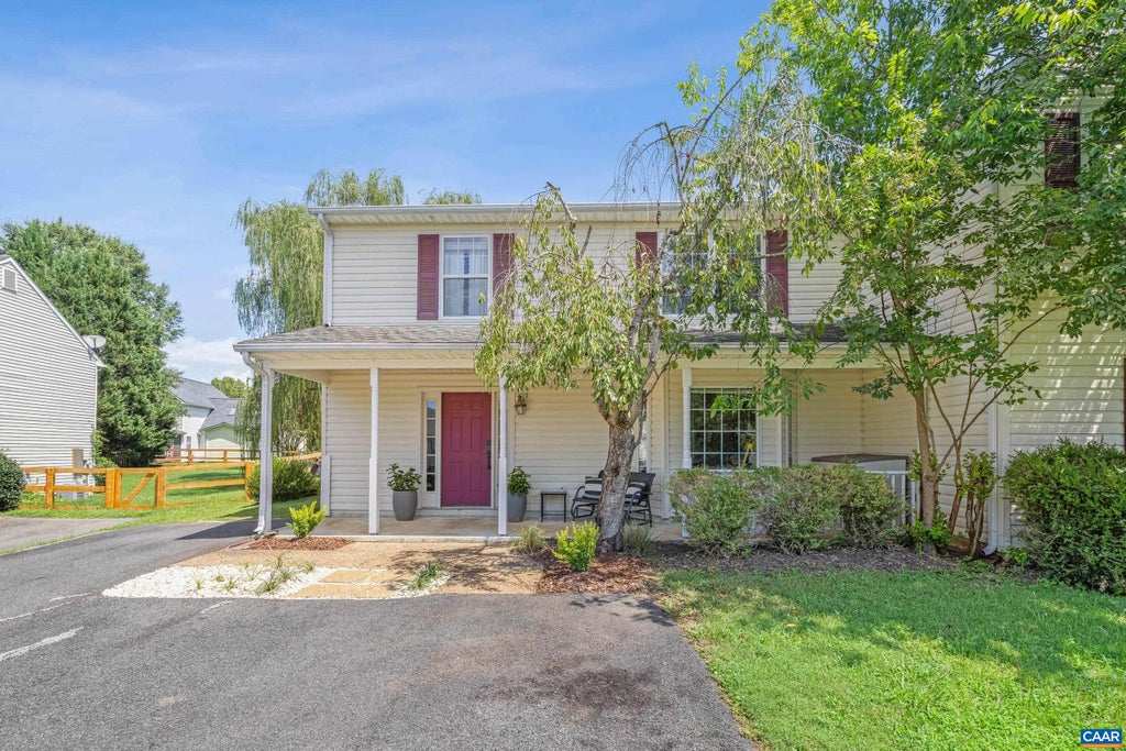 Photo of 1525 Primrose Ln, Charlottesville, VA 22902 (MLS # 681642)