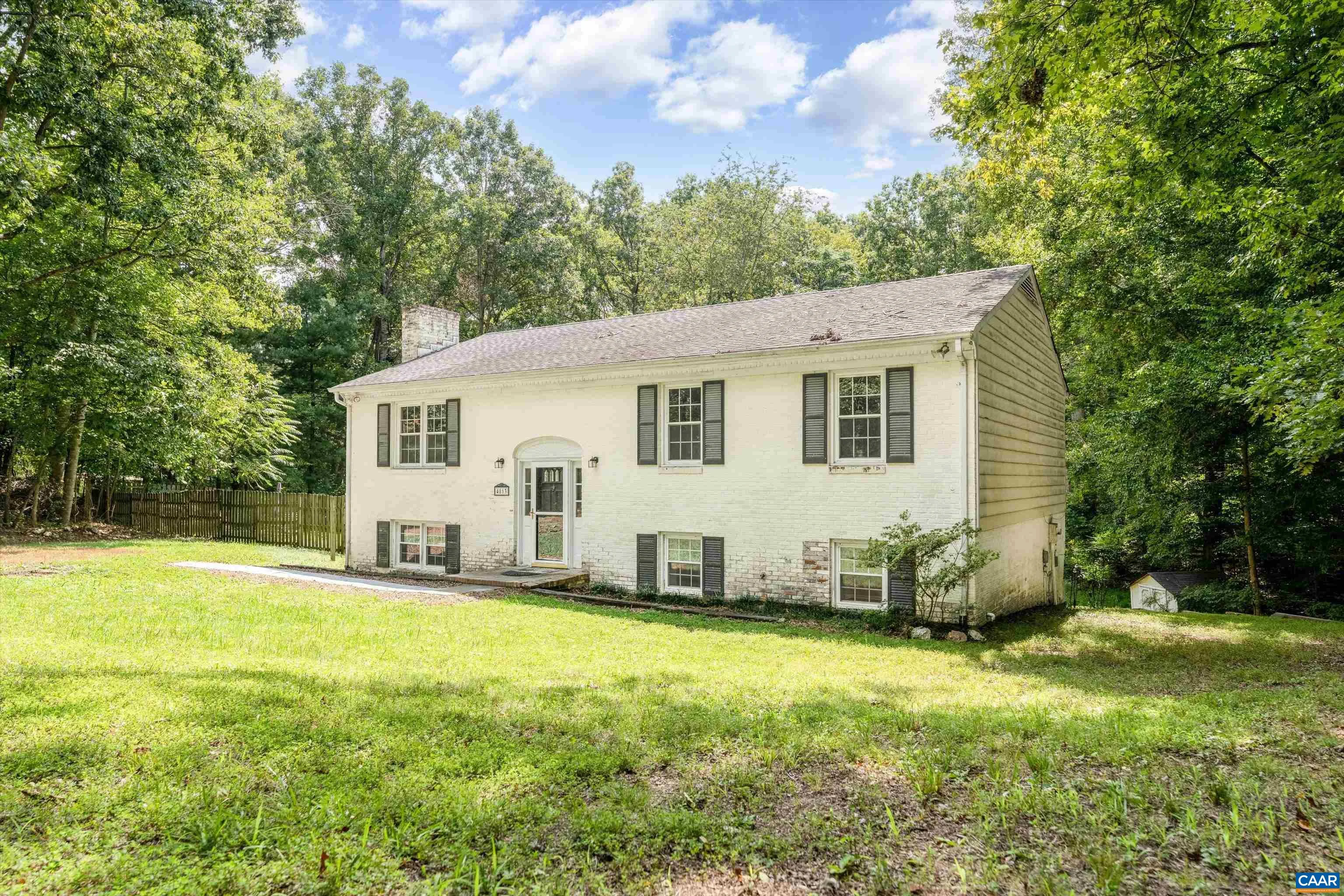 4813 Mechunk Rd