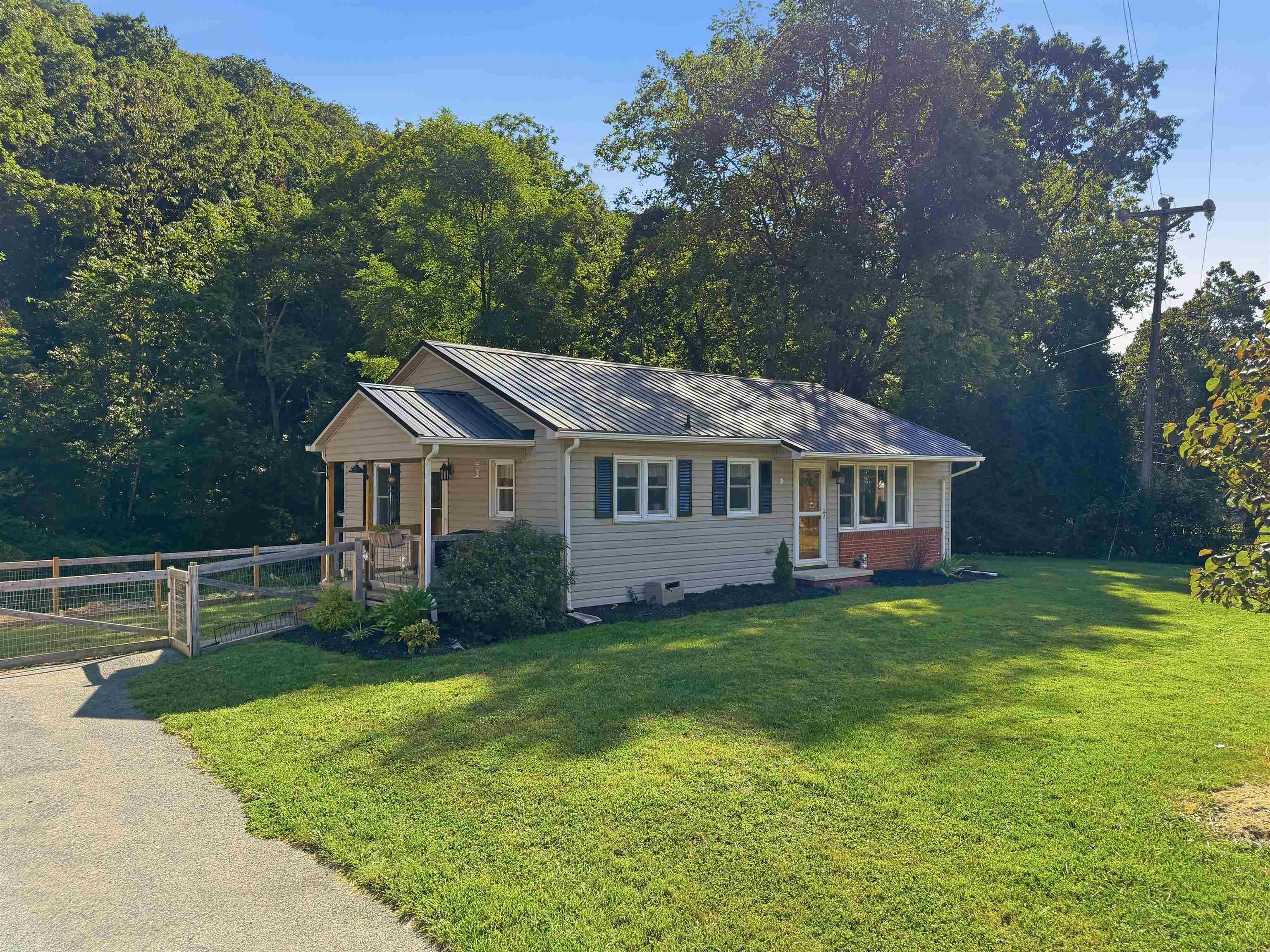 1299 HANKEY MOUNTAIN HWY