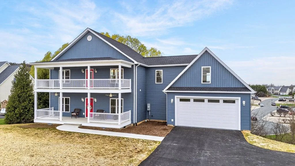 63 Victoria Dr