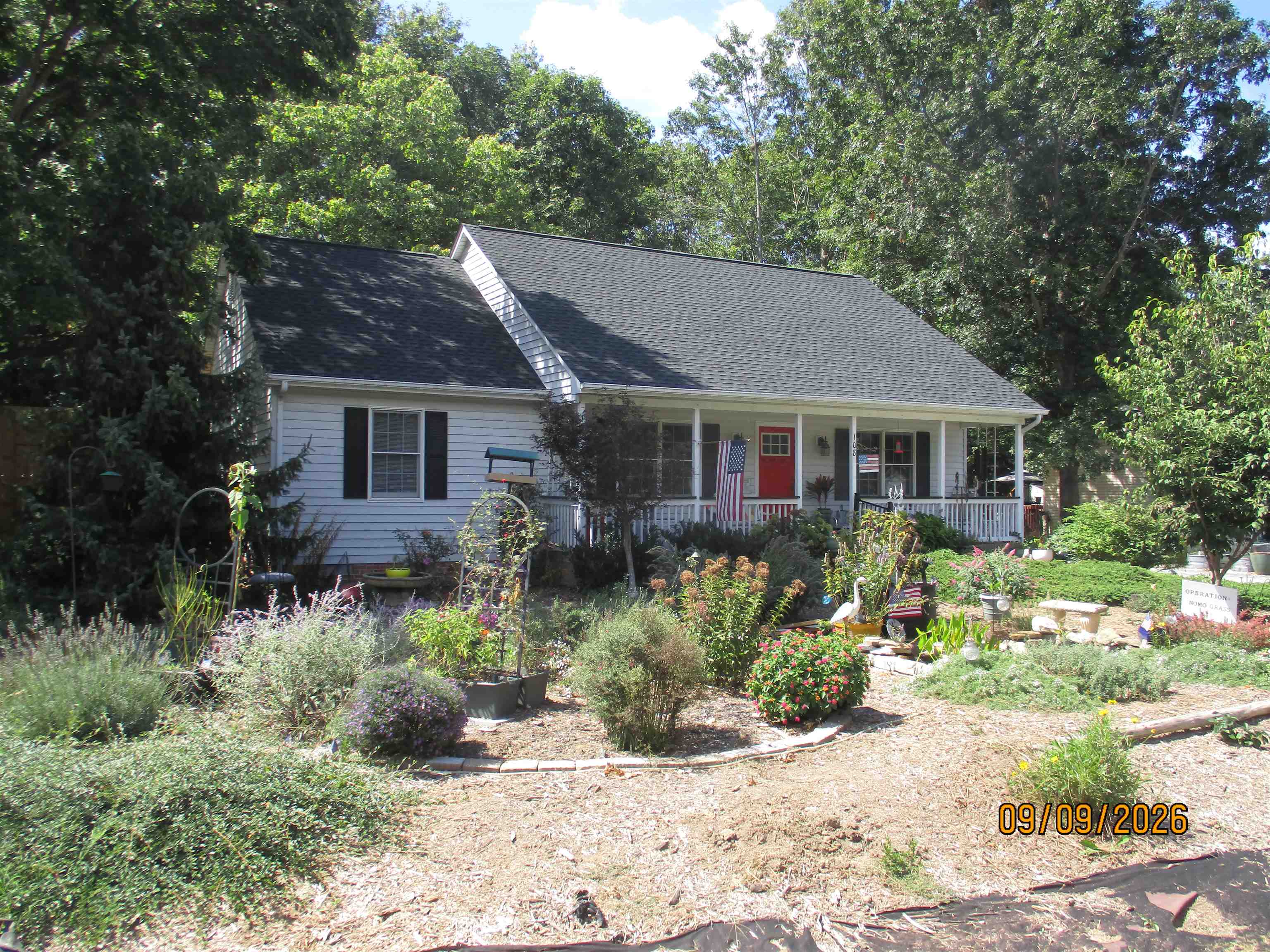108 CANTON LN
