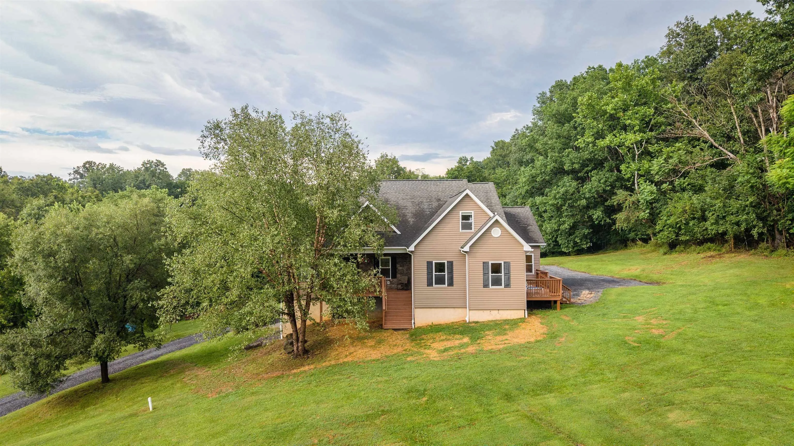 148 Turkey Knob Rd, Quicksburg, VA, 22847