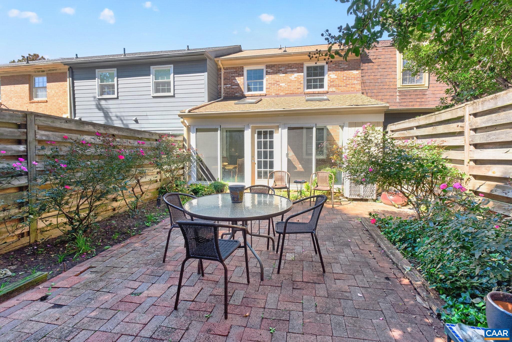 36 GEORGETOWN GREEN