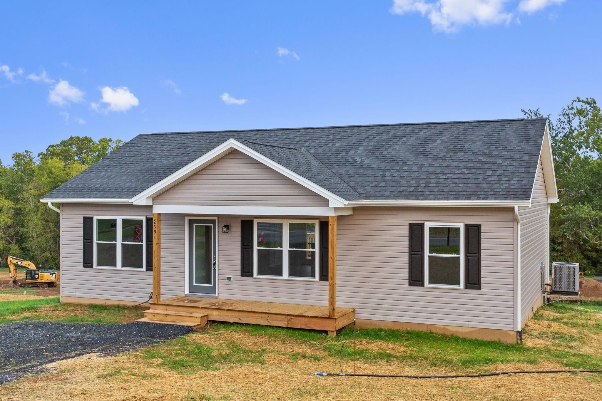 251 HOLLY HILL ST