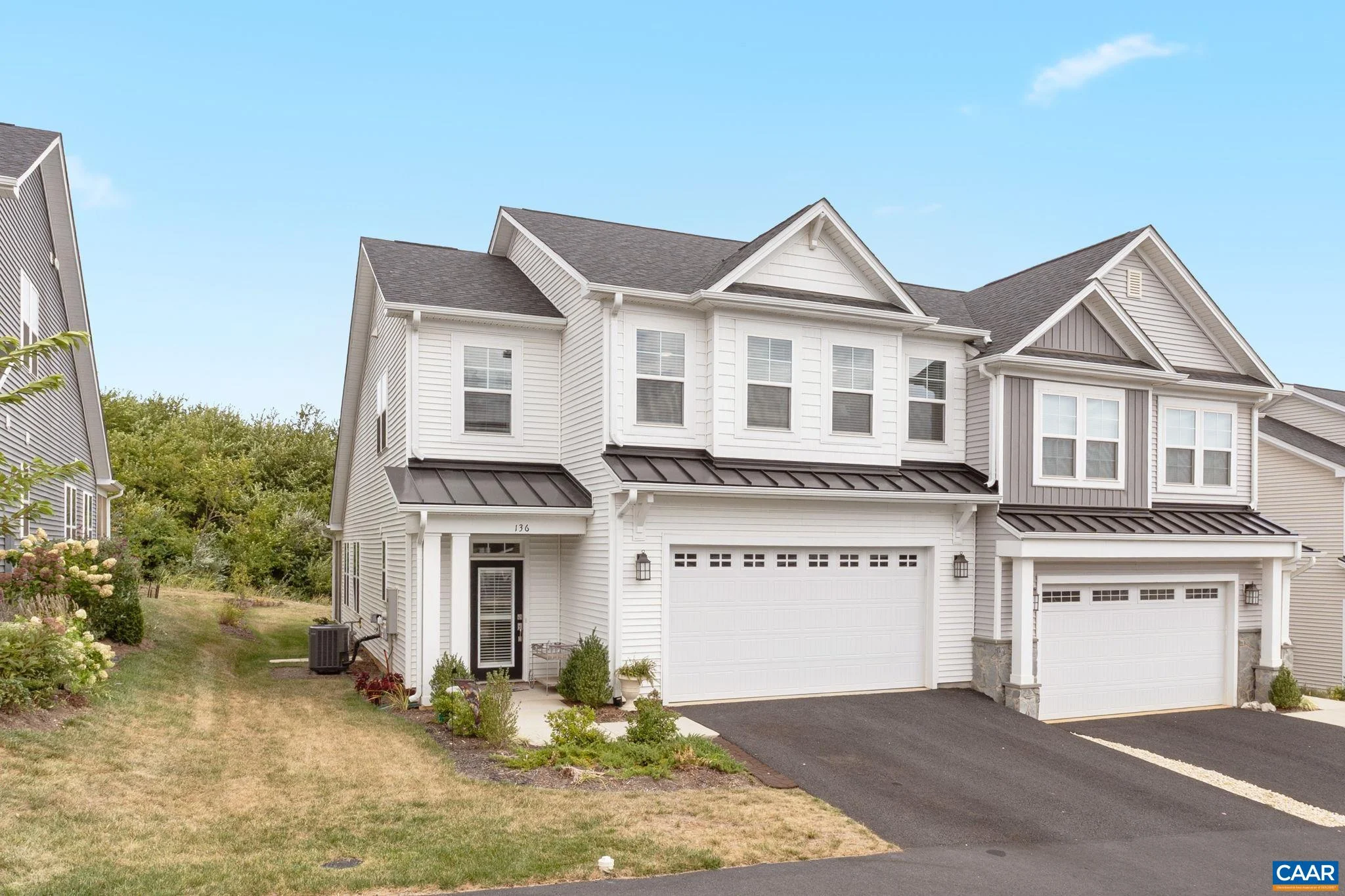 136 Ridgeline Dr