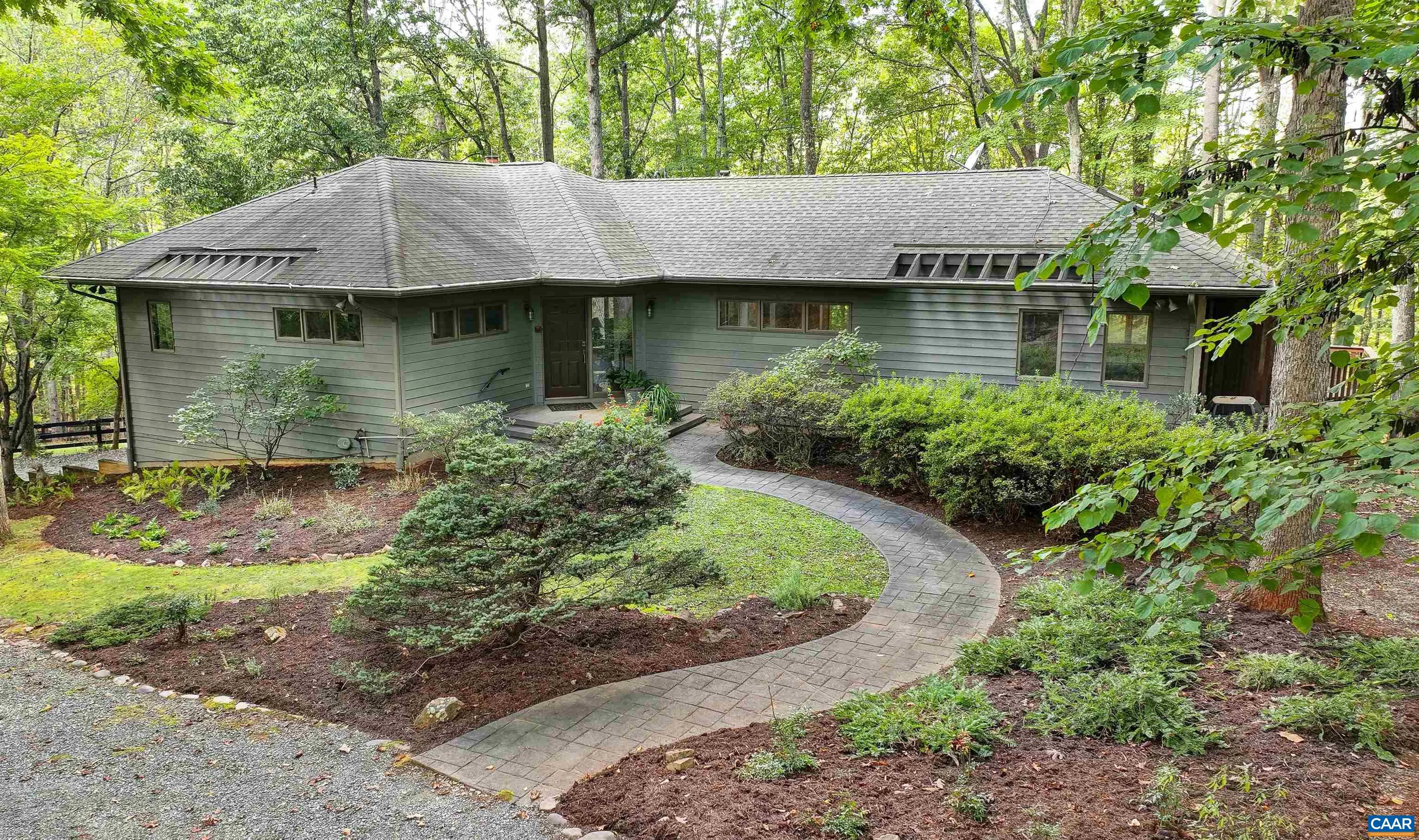 2944 Lonesome Mountain Rd