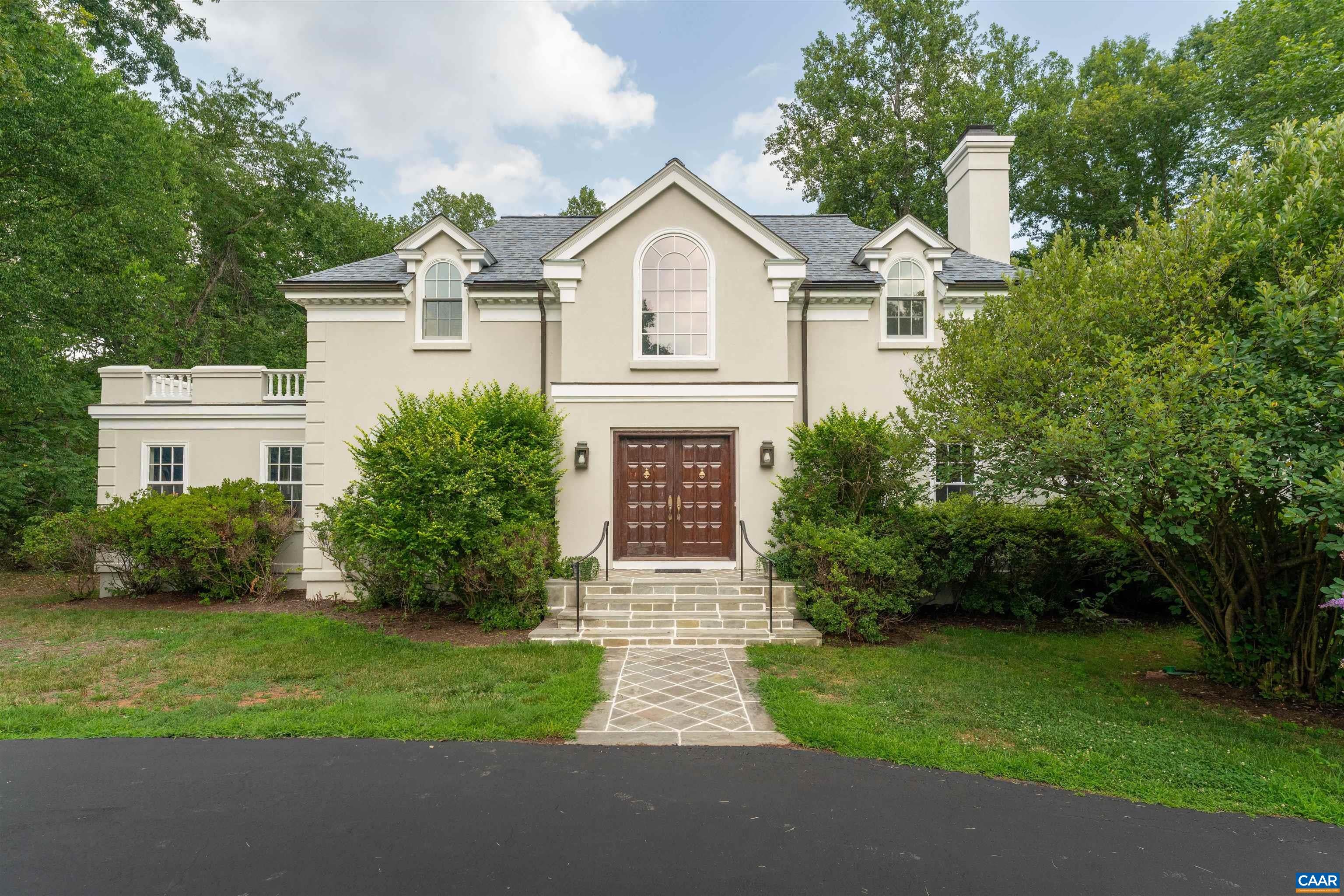 1235 INGLECRESS DR