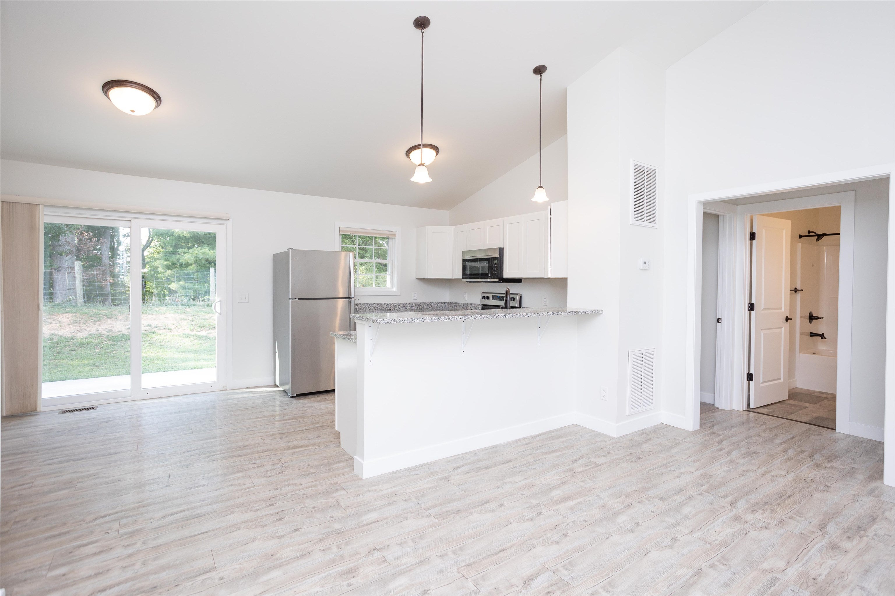 2330 WHITESTONE DR