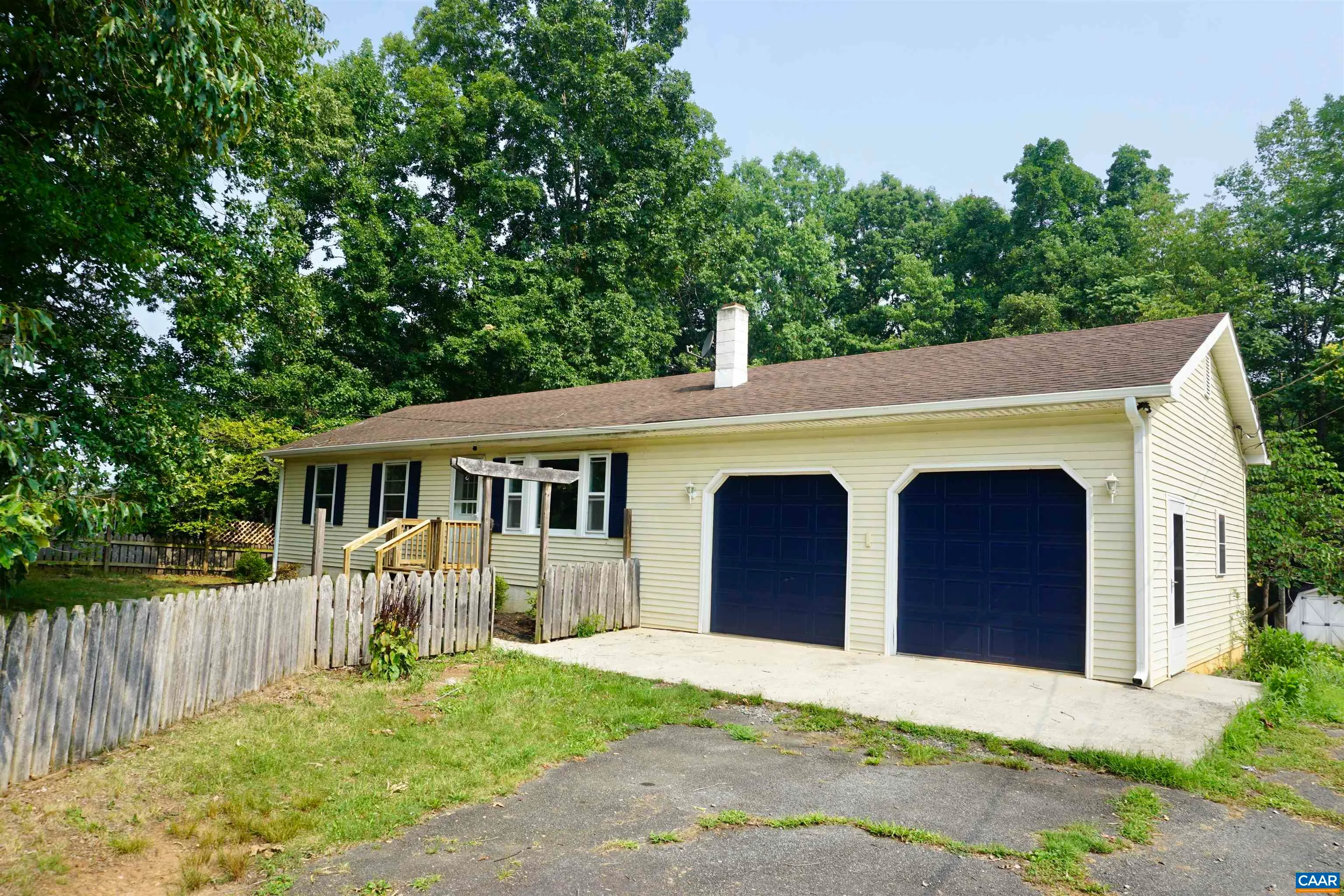 112 Pines Ln, Shipman, VA, 22971