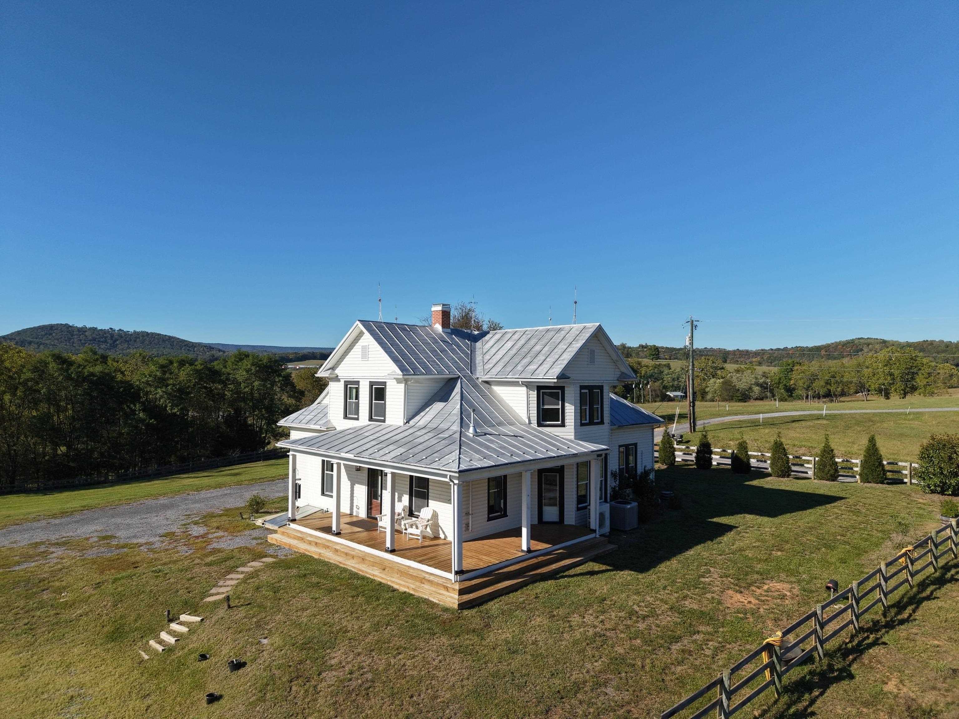 374 FINLEY RD