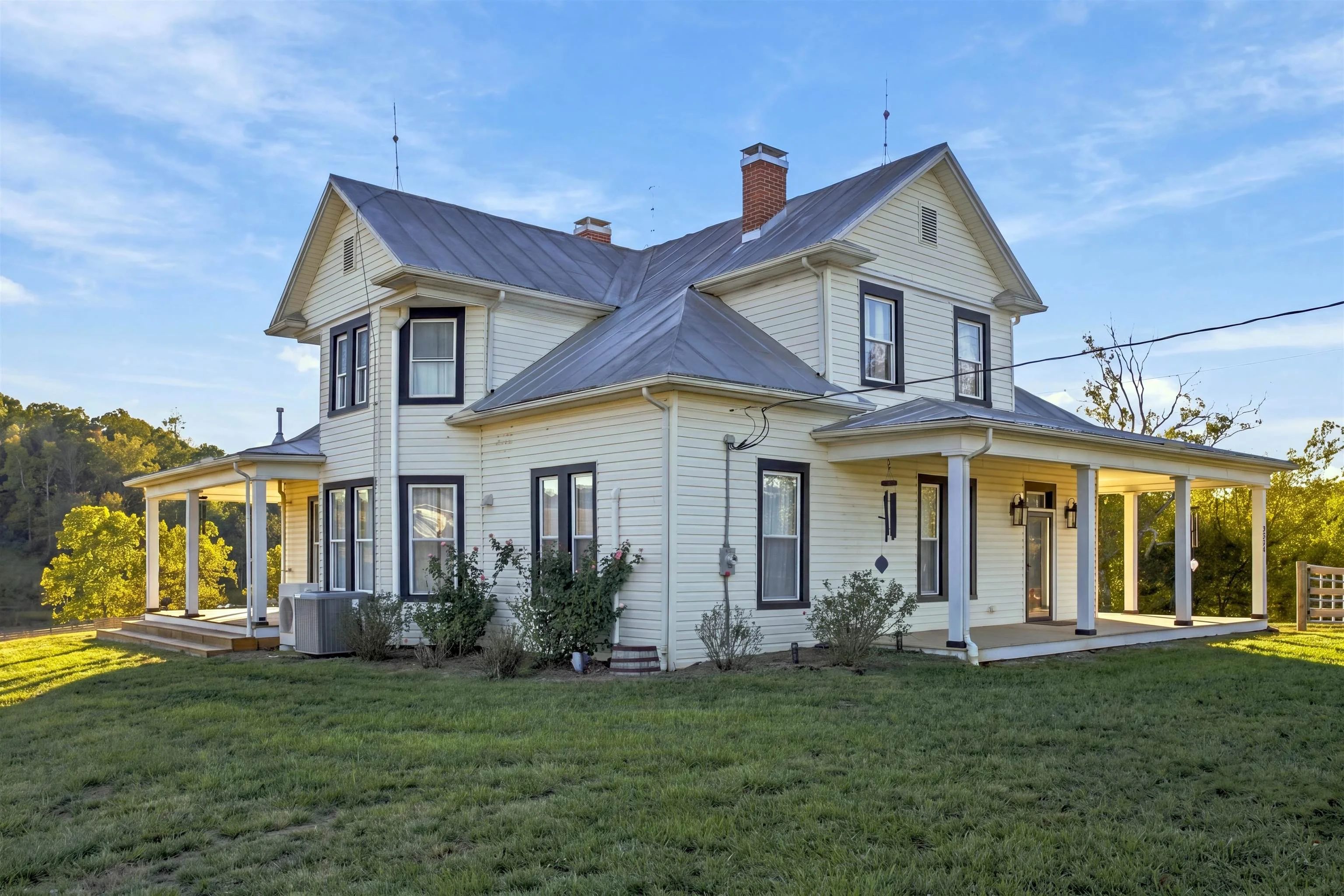 374 Finley Rd
