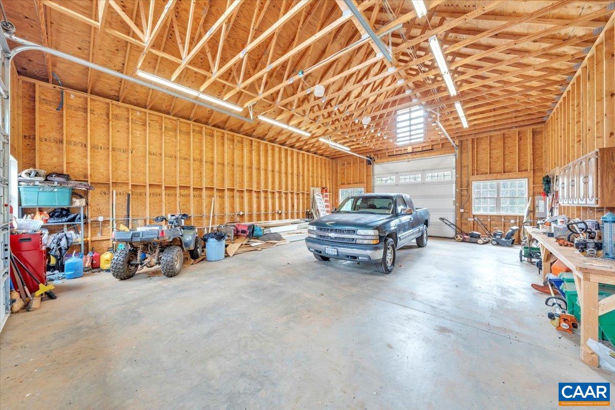 Goode, Virginia 24556, United States, 4 Bedrooms Bedrooms, ,5 BathroomsBathrooms,Residential,Active,137918