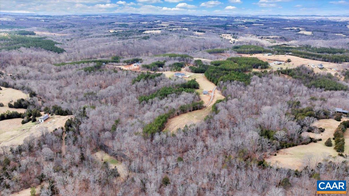 Goode, Virginia 24556, United States, 4 Bedrooms Bedrooms, ,5 BathroomsBathrooms,Residential,Active,137918