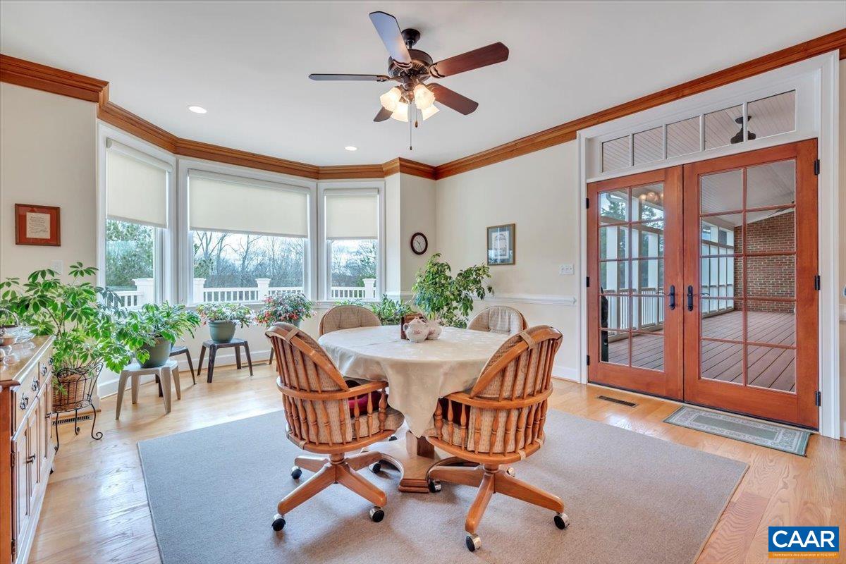 Goode, Virginia 24556, United States, 4 Bedrooms Bedrooms, ,5 BathroomsBathrooms,Residential,Active,137918