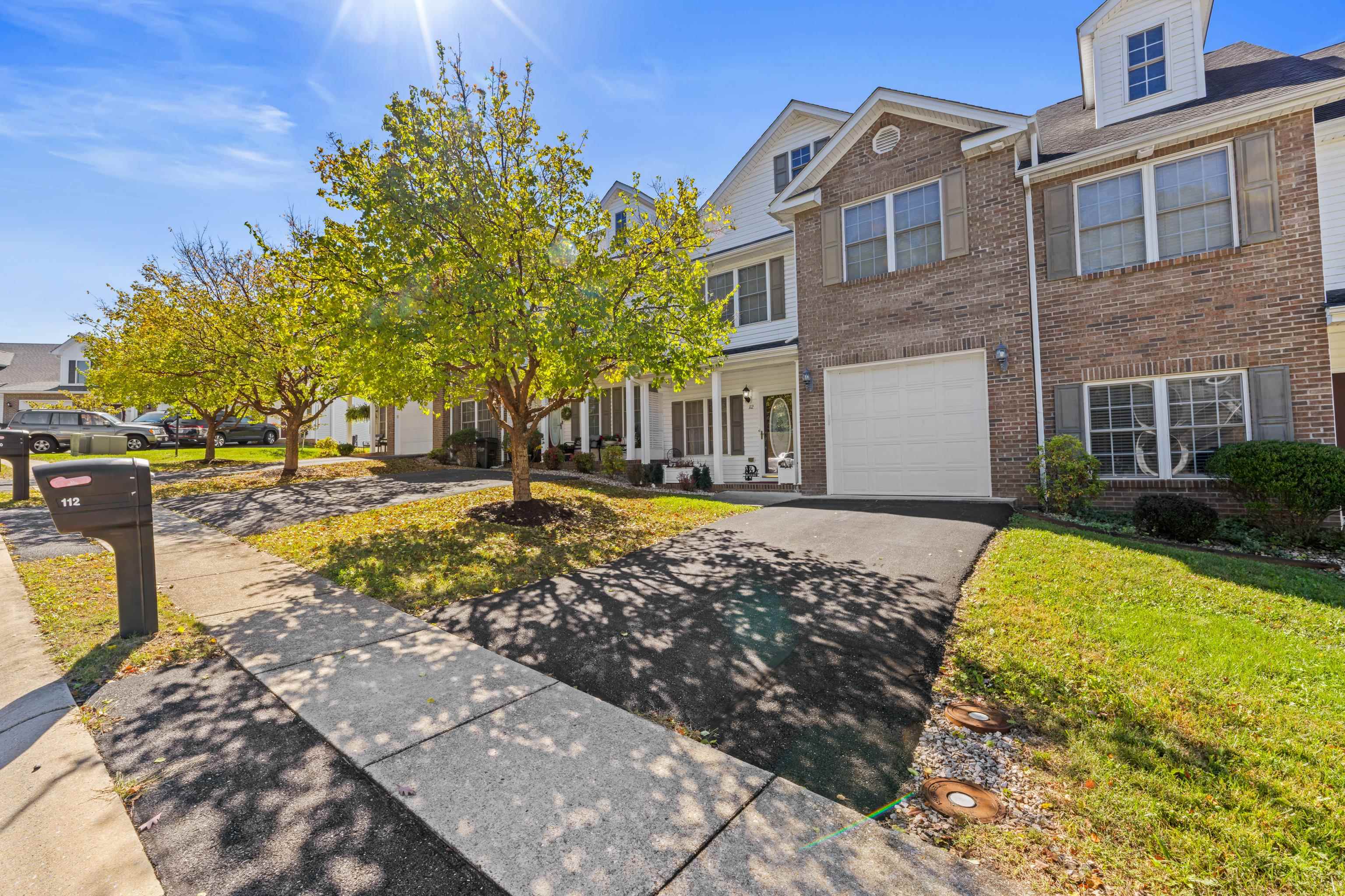 112 COLLINSWOOD DR