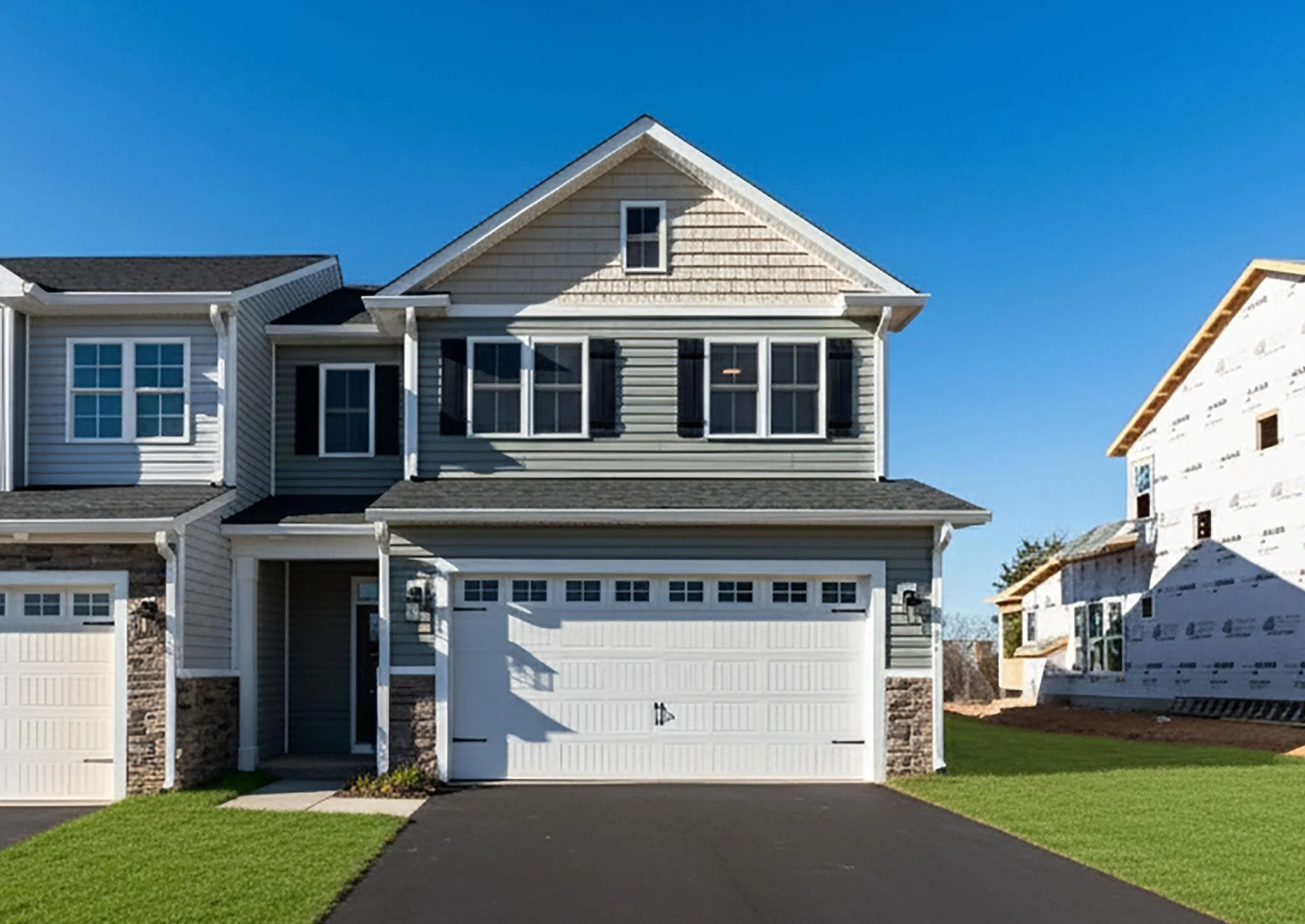 60 Boutros Dr Unit 5