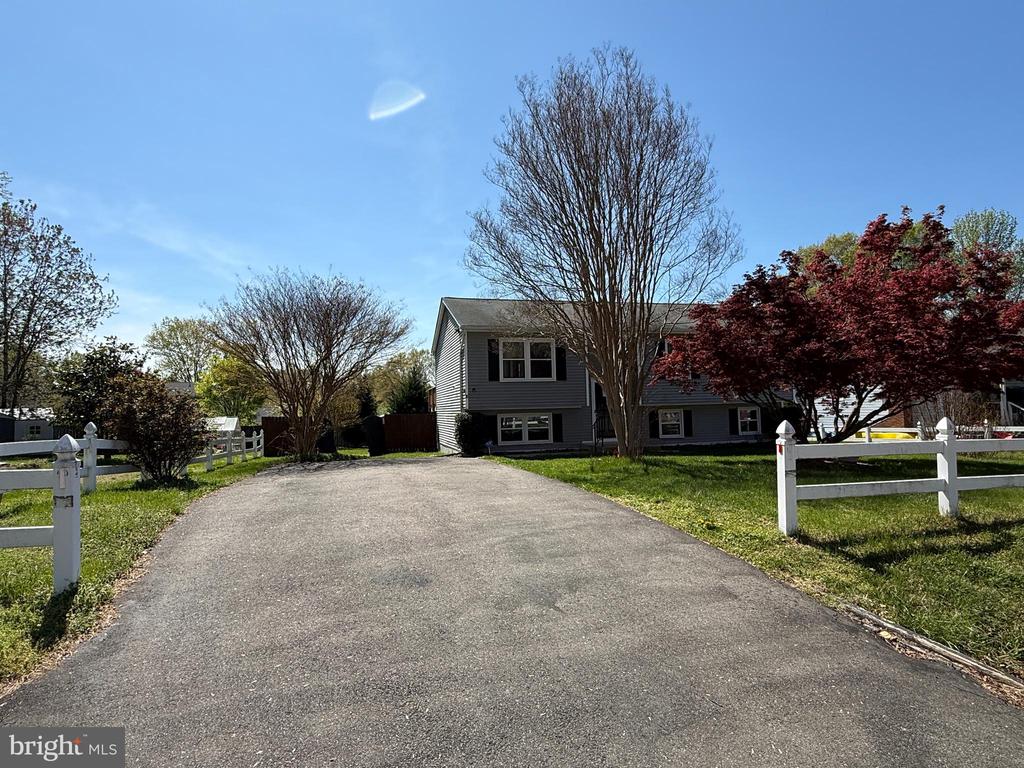 4 JENBECK CT