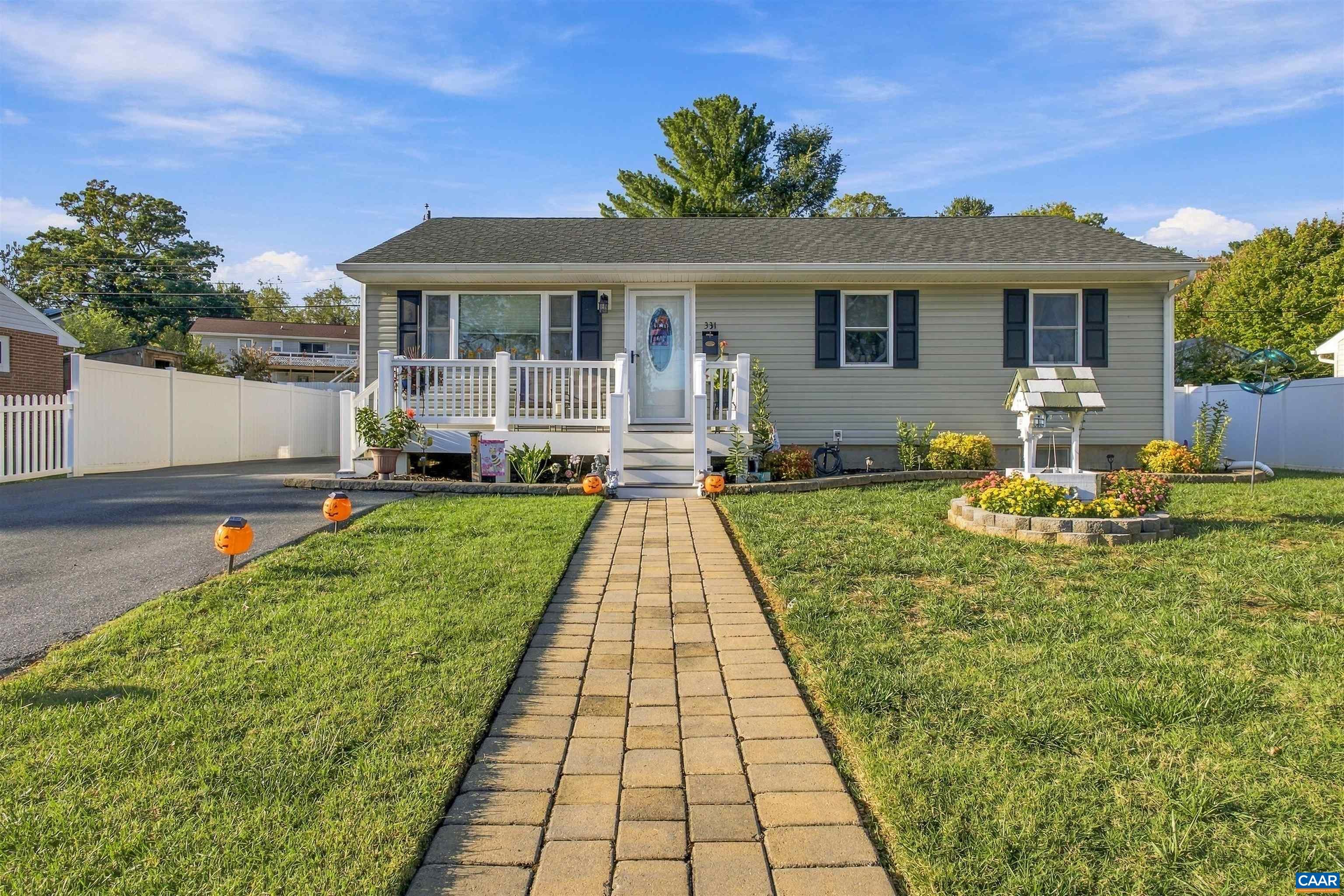 331 LINK RD