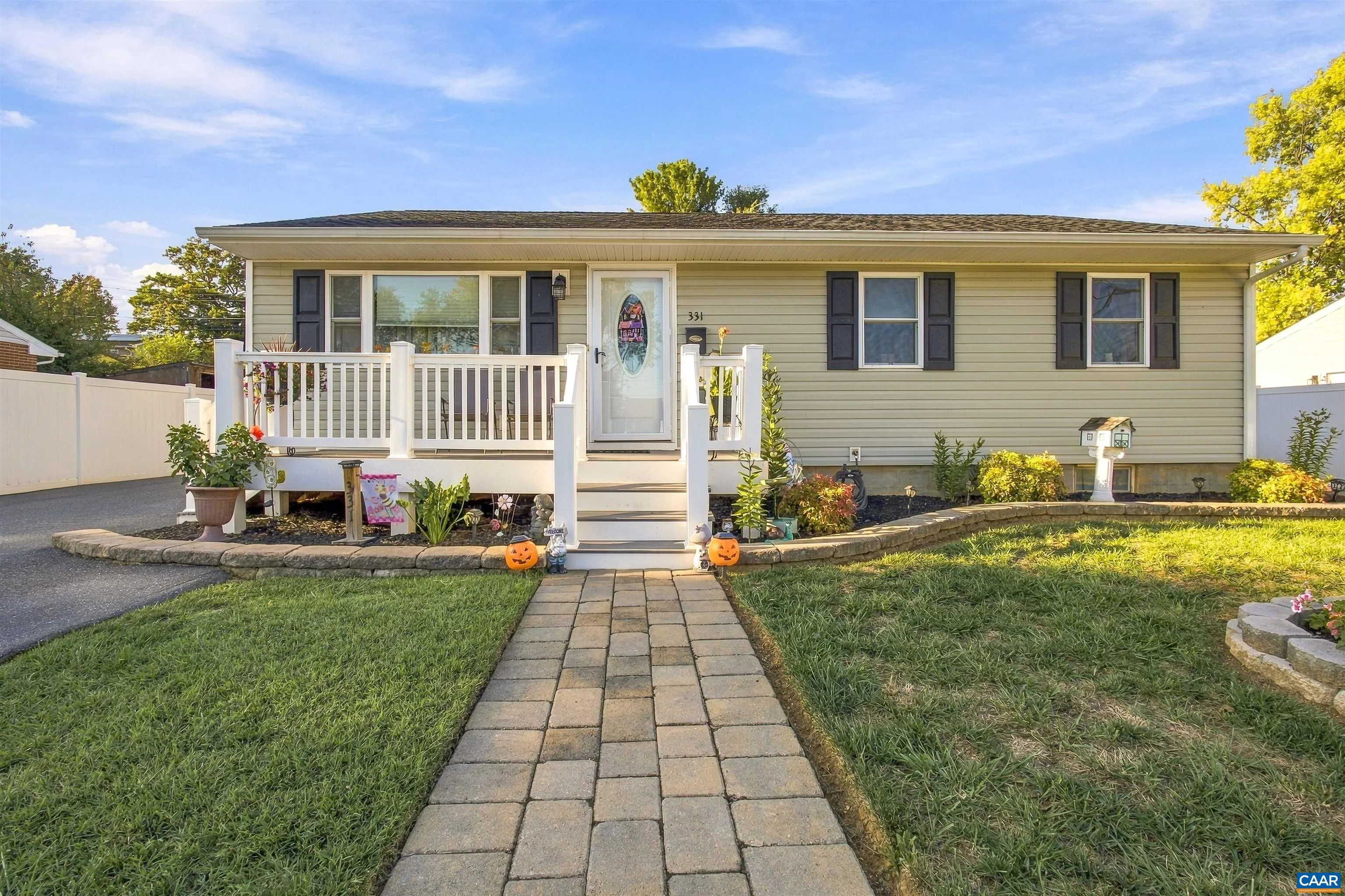331 Link Rd