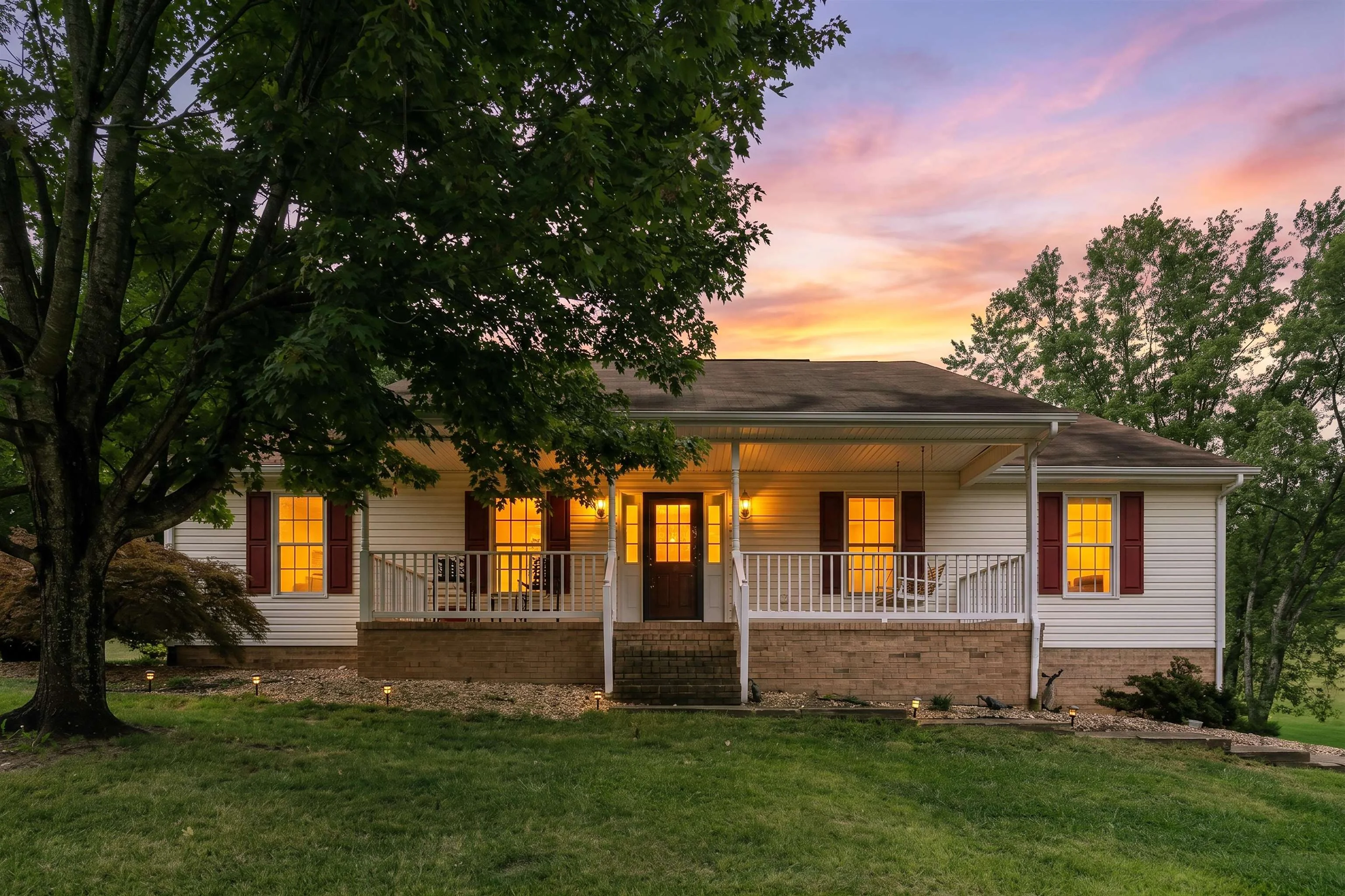 30 Lost Pond Ct