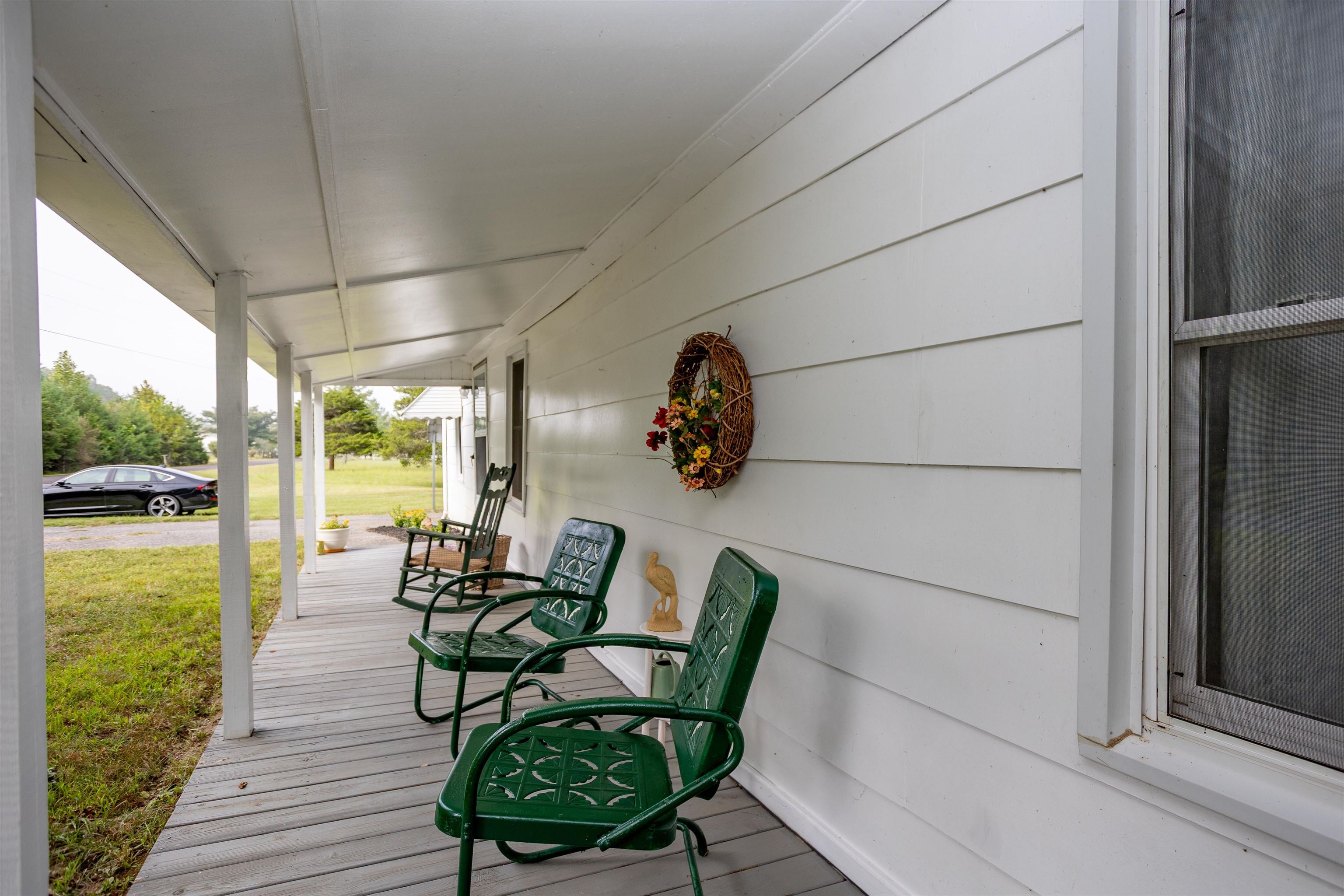 1737 LITTLE RIVER RD