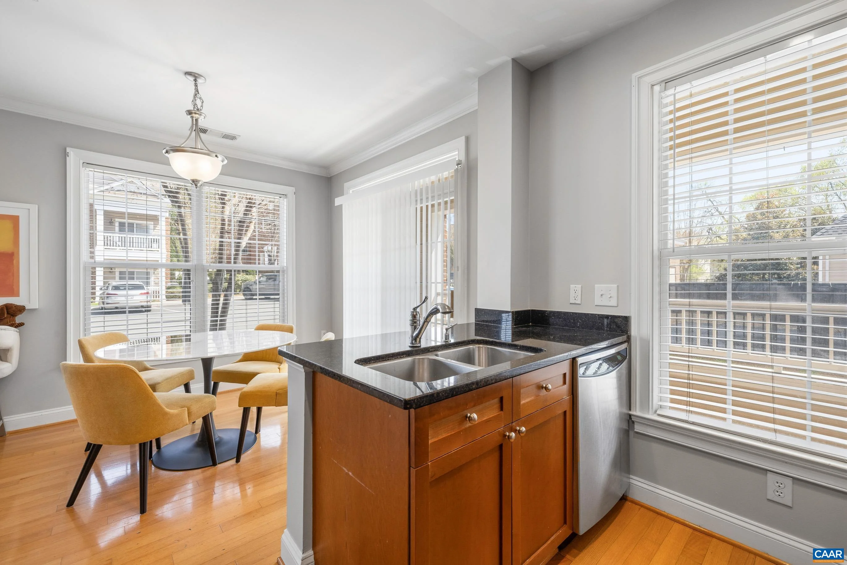 1051 Glenwood Station Ln Unit 102