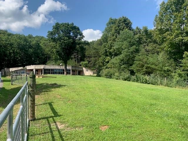 12002 JACKSON RIVER RD