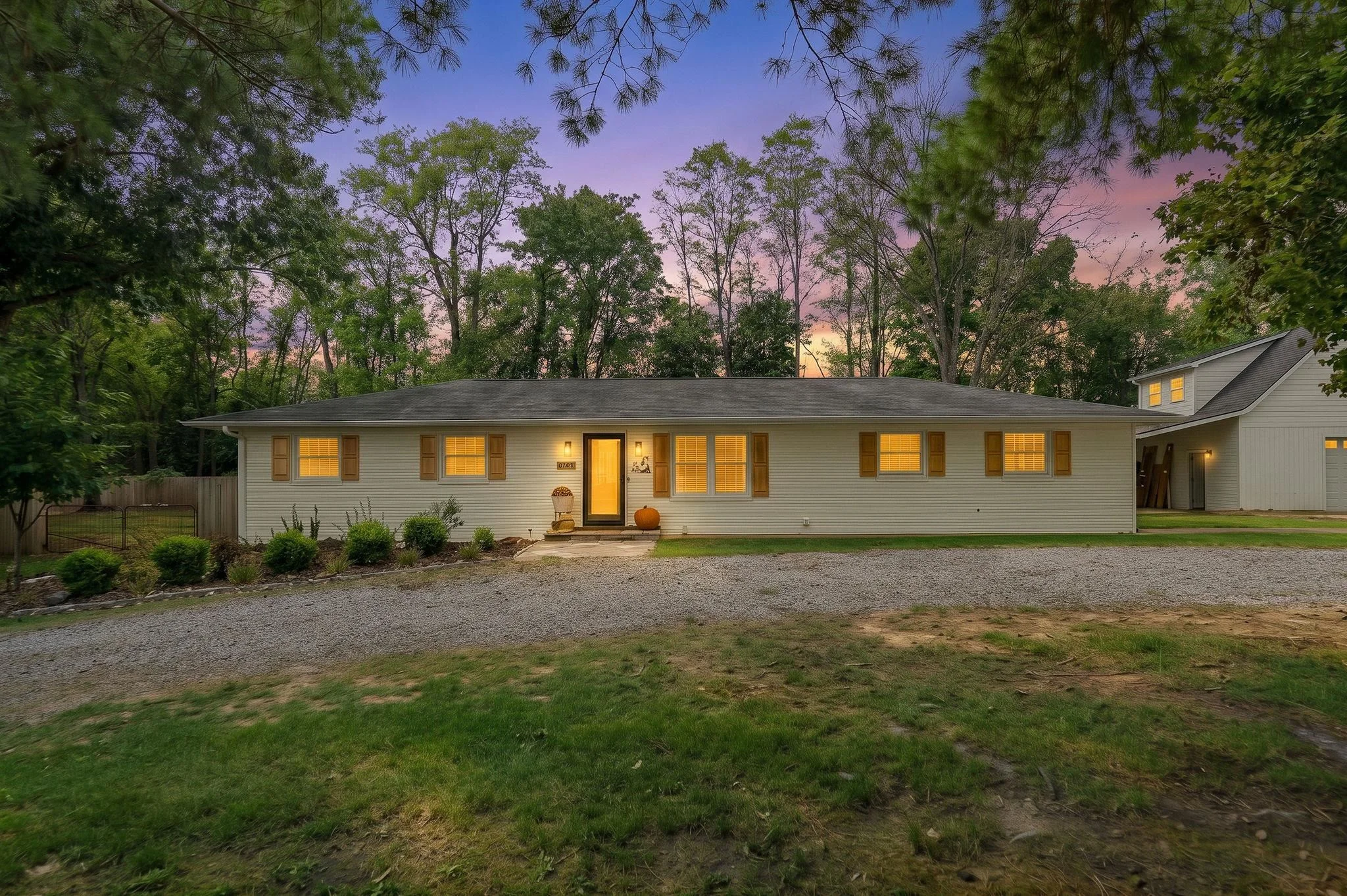 1405 Barterbrook Rd