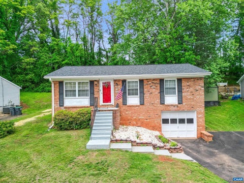 Photo for 142 DOGWOOD ST