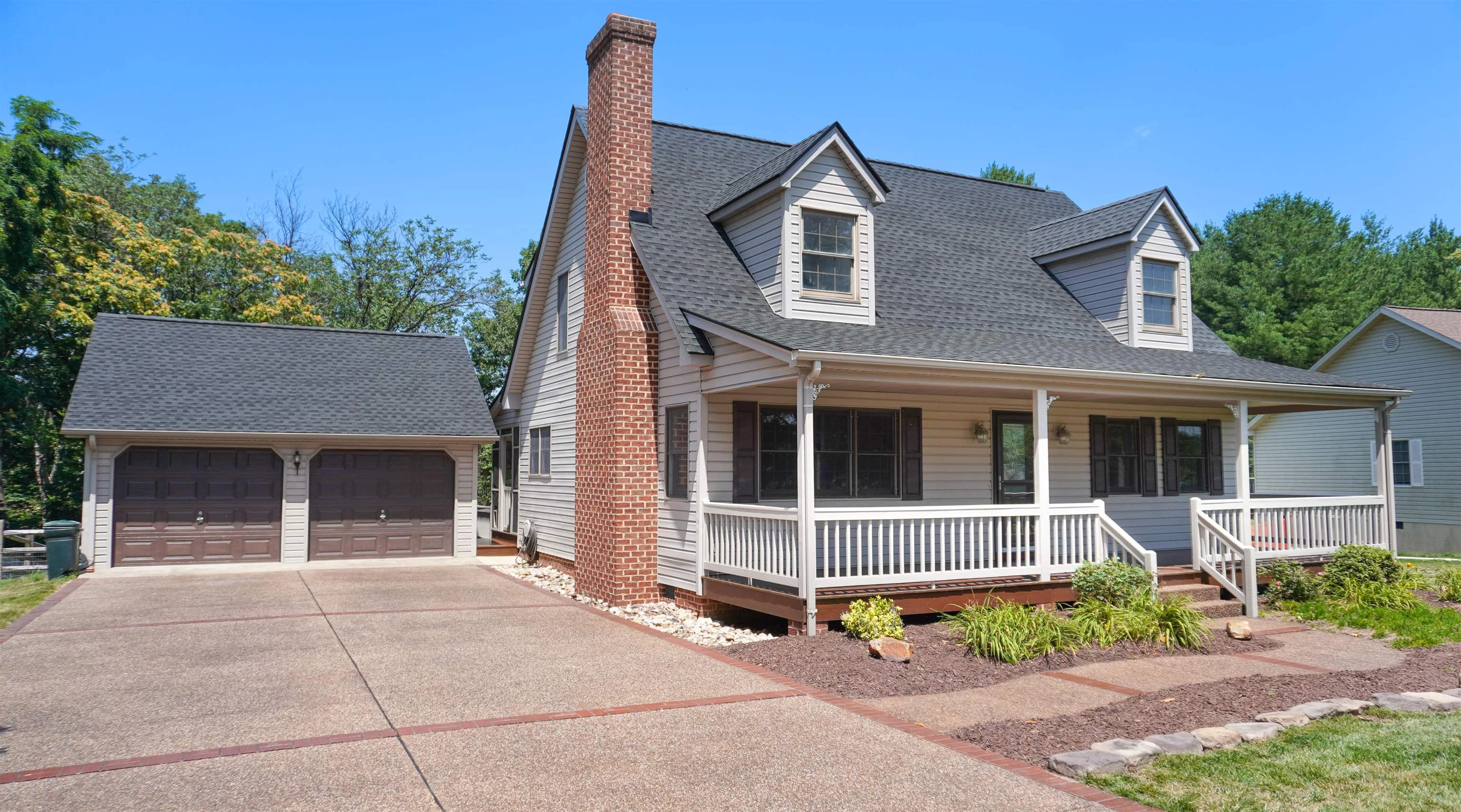 3175 Lanier Ln