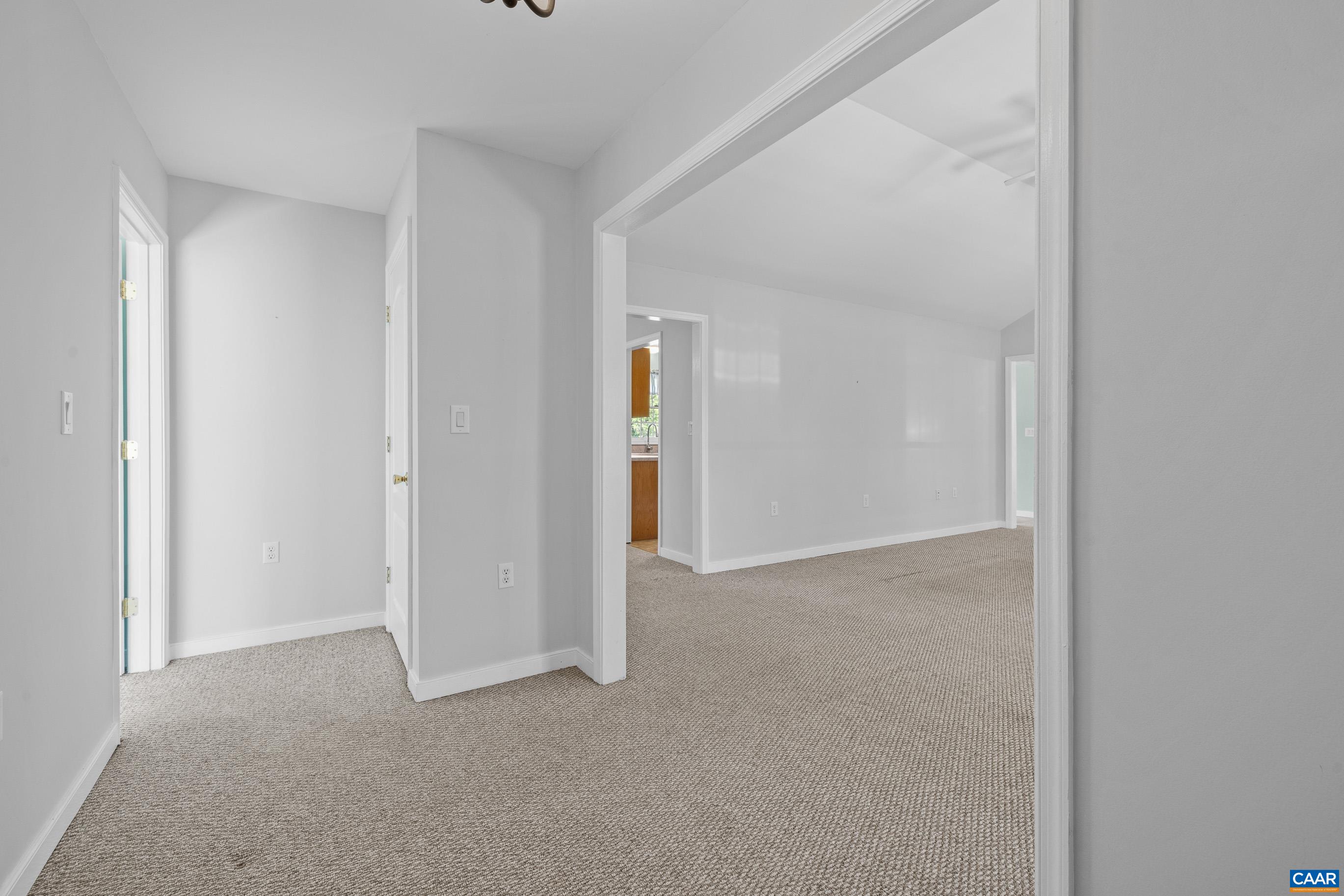 1075 SOCIAL HALL RD