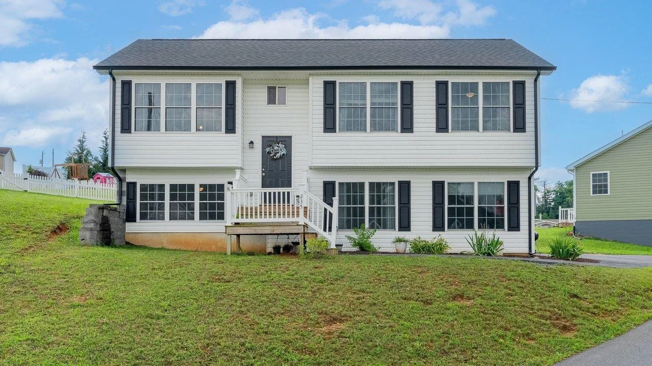 235 Locustdale Loop, Shenandoah, VA, 22849