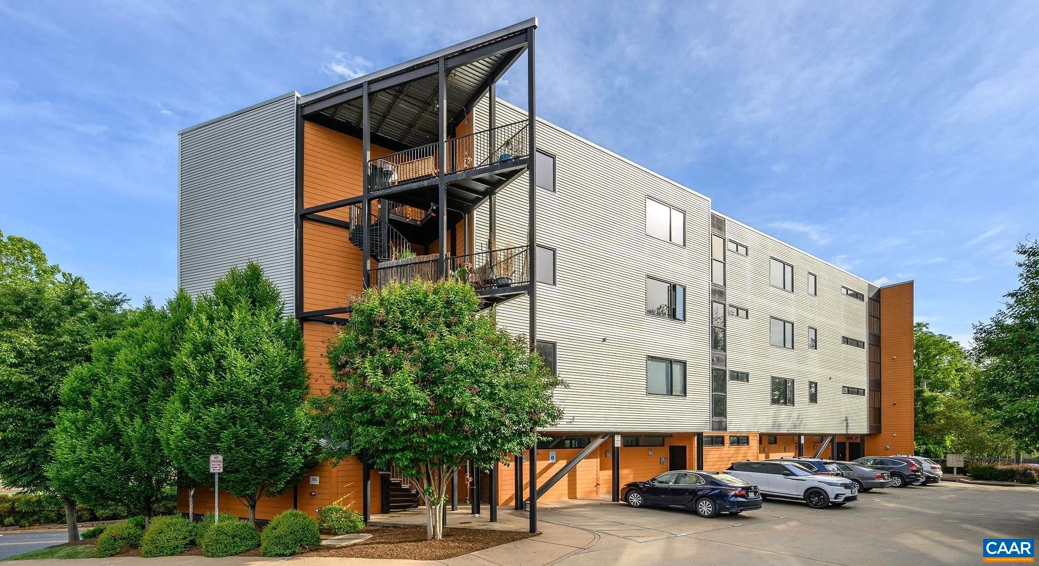 211 Cream St Unit 201