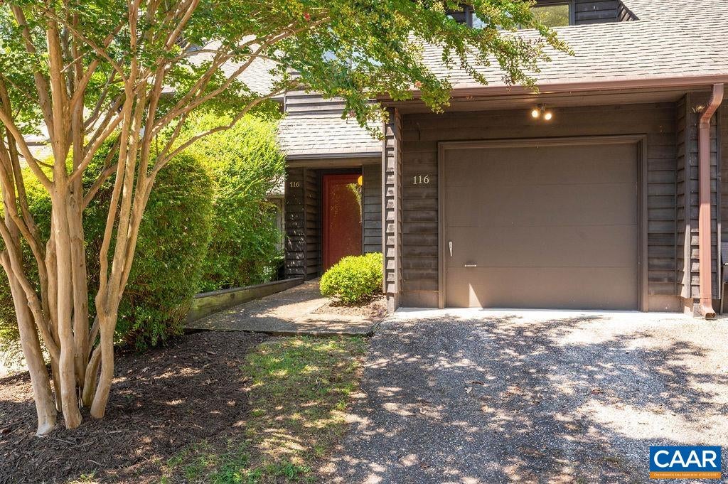 116 BLITHE CT