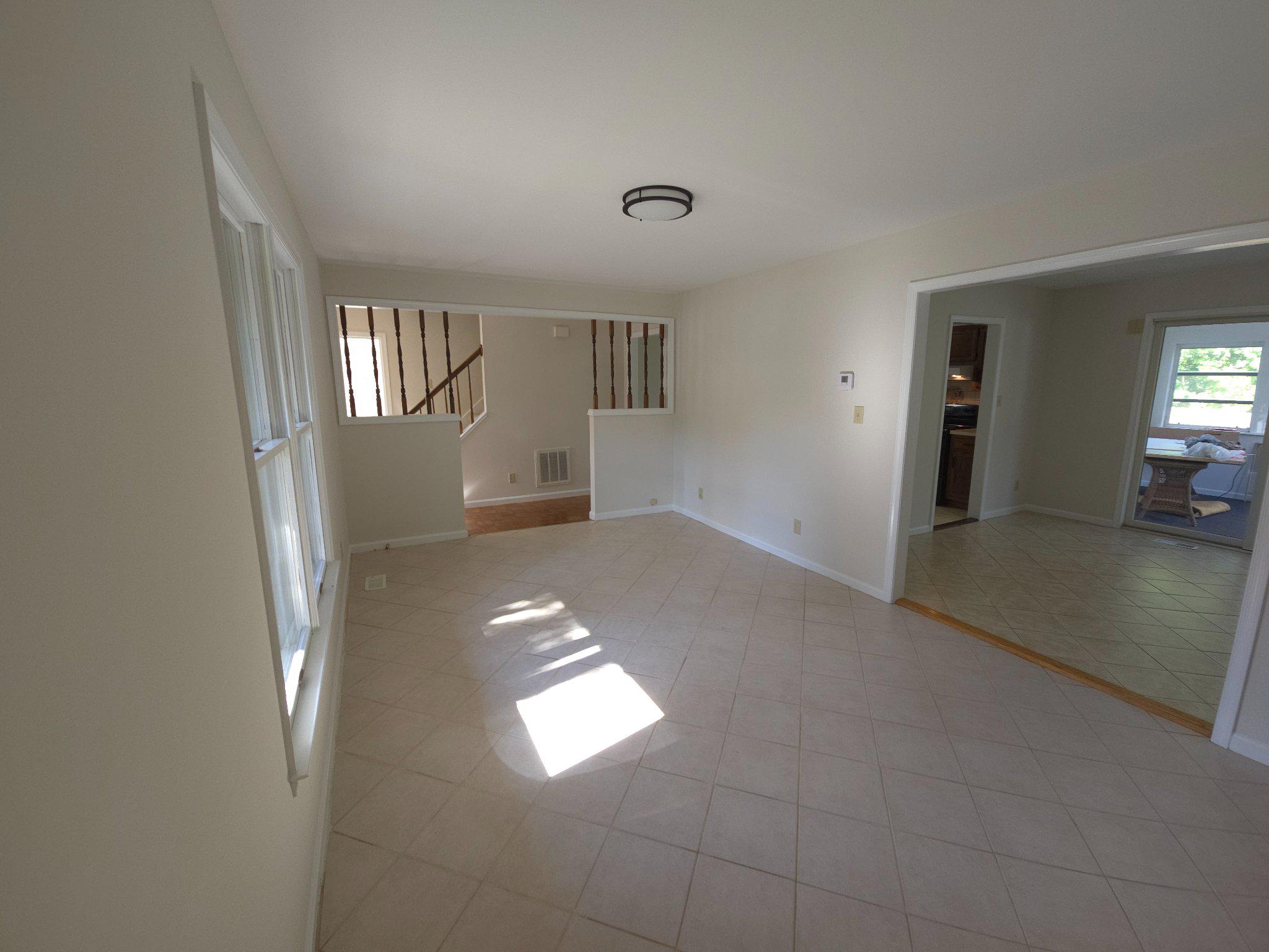 5072 LAVELLE DR
