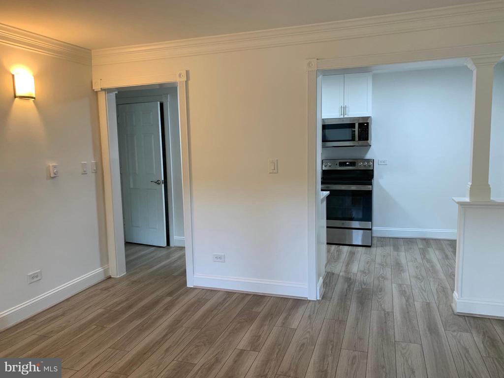 1800 JEFFERSON PARK AVE 65