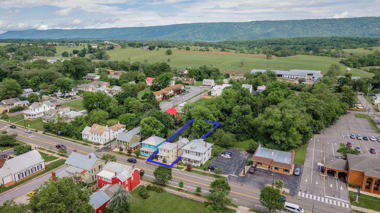 234 Main St N, Woodstock, VA, 22664