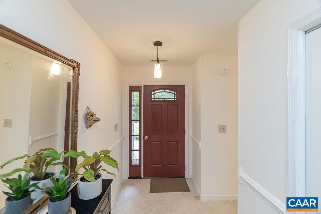 153 GREENE CT
