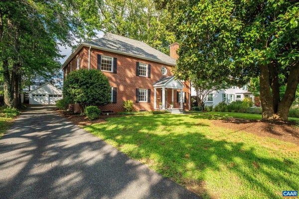 1945 THOMSON RD, CHARLOTTESVILLE, VA 22903 - Image e2f6e84c4856fdb2f8efc65e67b37b53/1543796247