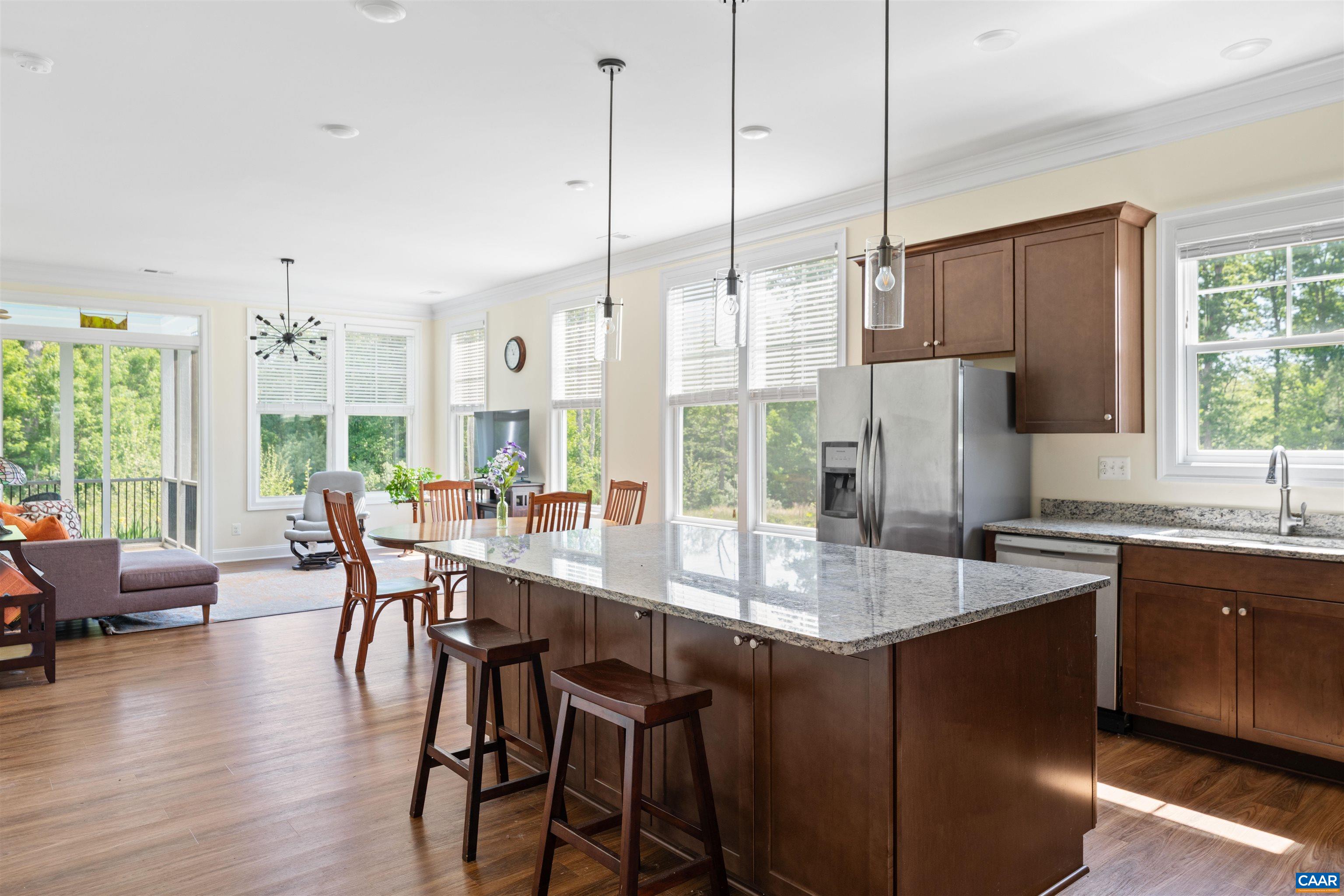 322 CLAIBOURNE RD