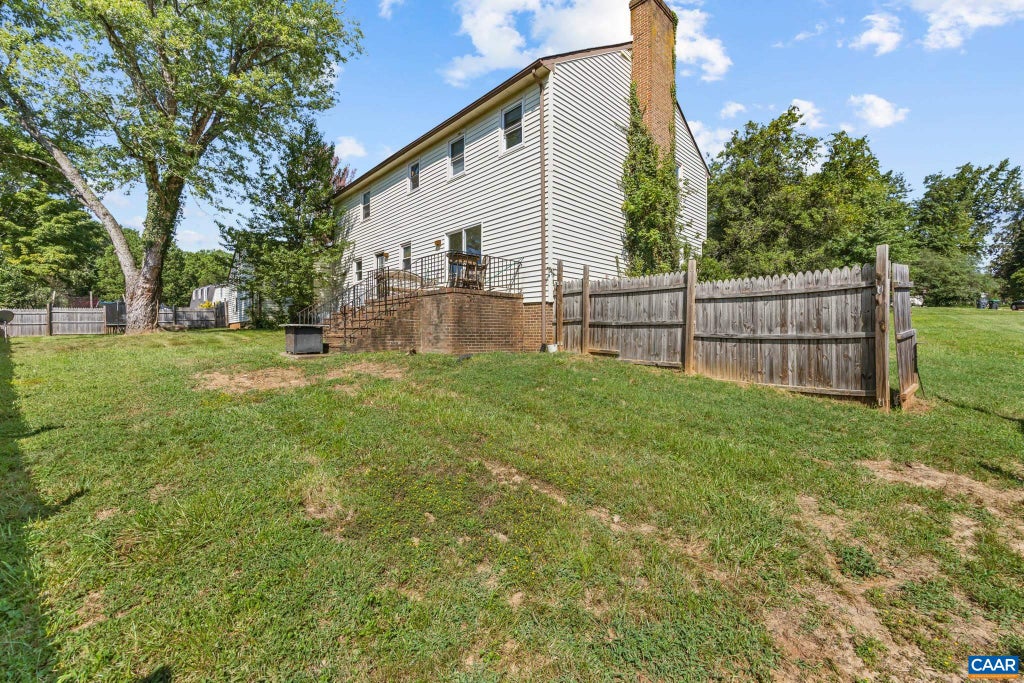 Photo of 1625 Maiden Ln, Charlottesville, VA 22911 (MLS # 681480)
