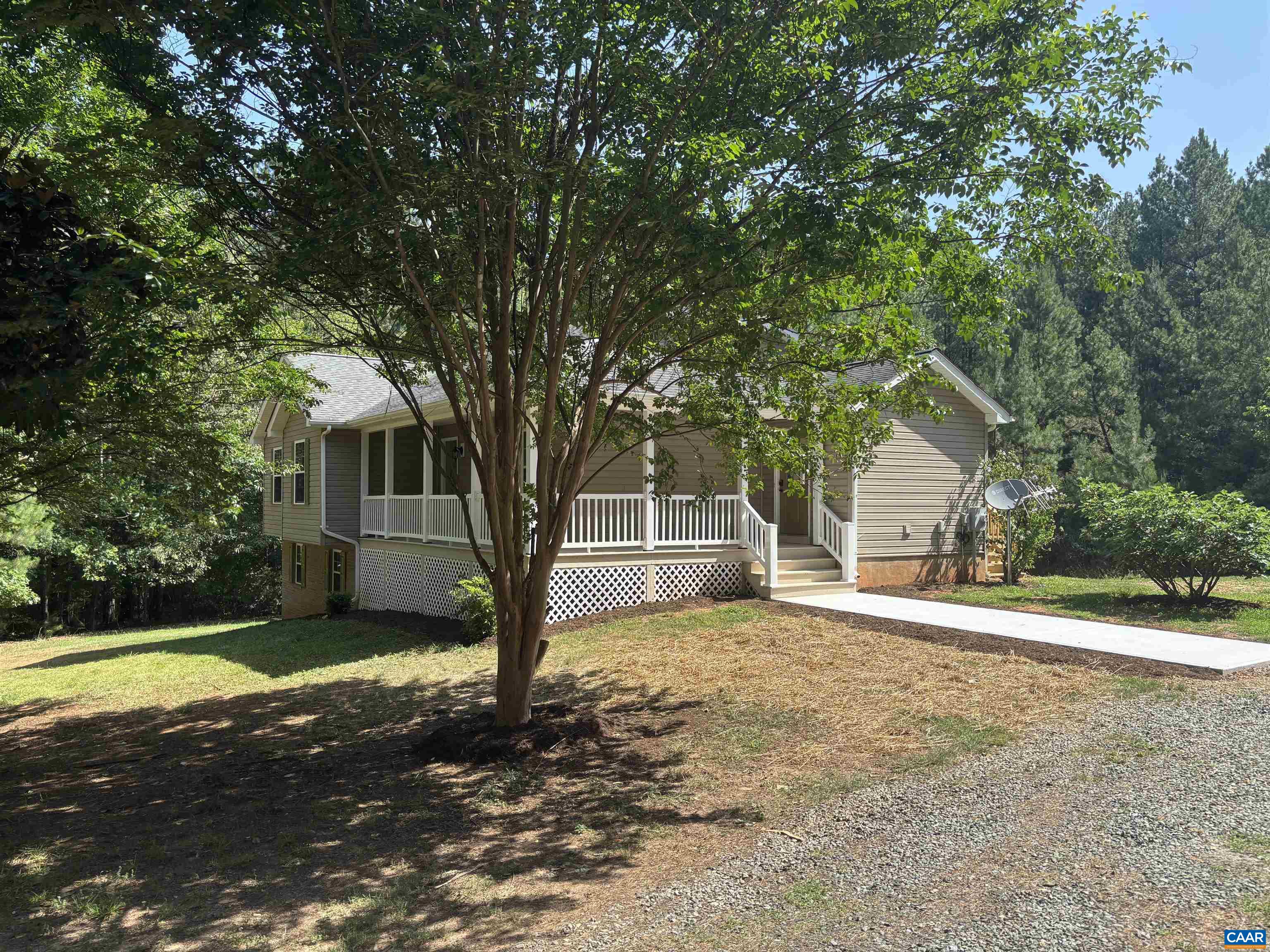 136 Beaver Pl, Scottsville, VA, 24590