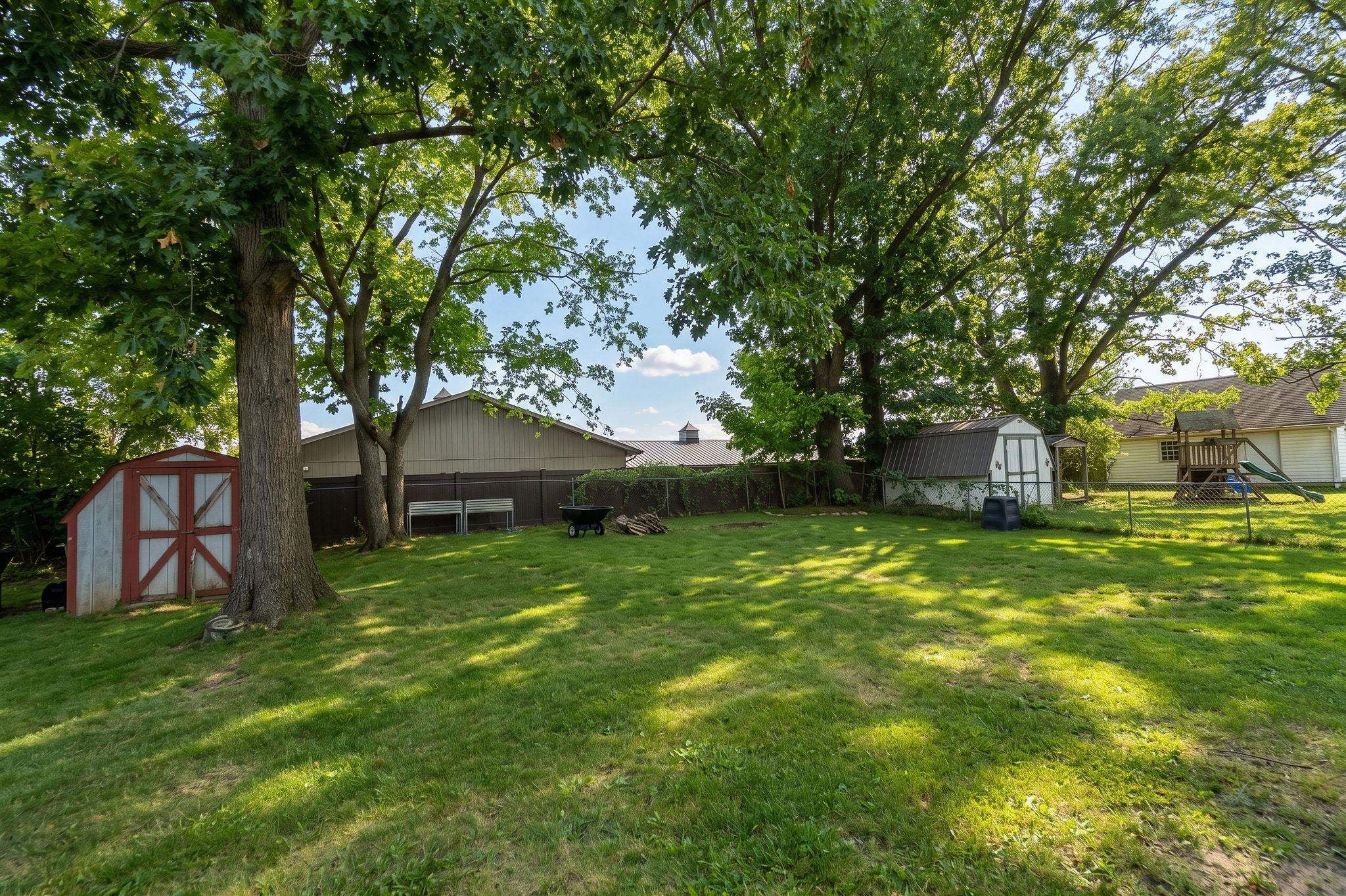 17 KEN VIEW AVE