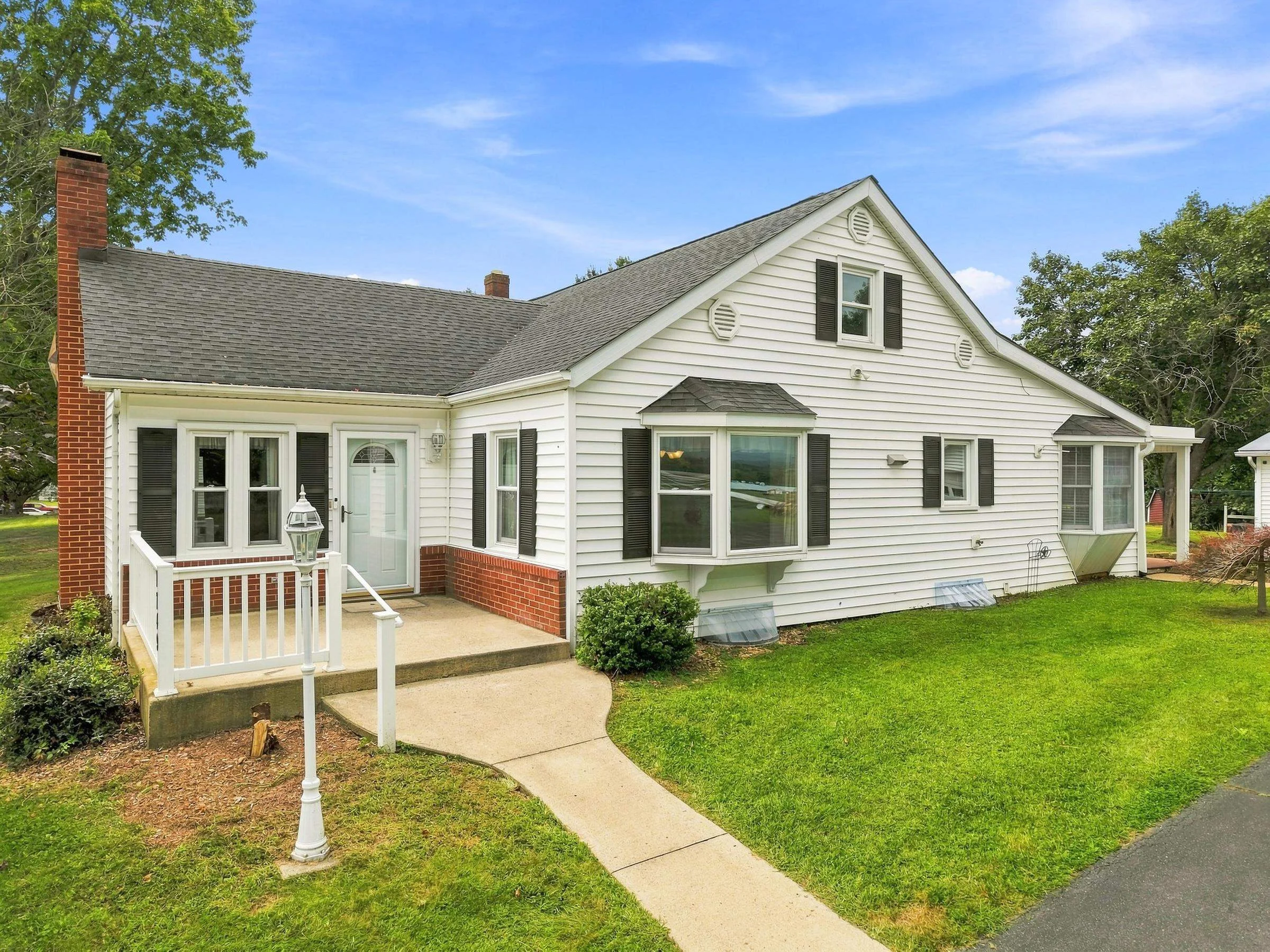 1749 Georgetown Rd, Mt Jackson, VA, 22842