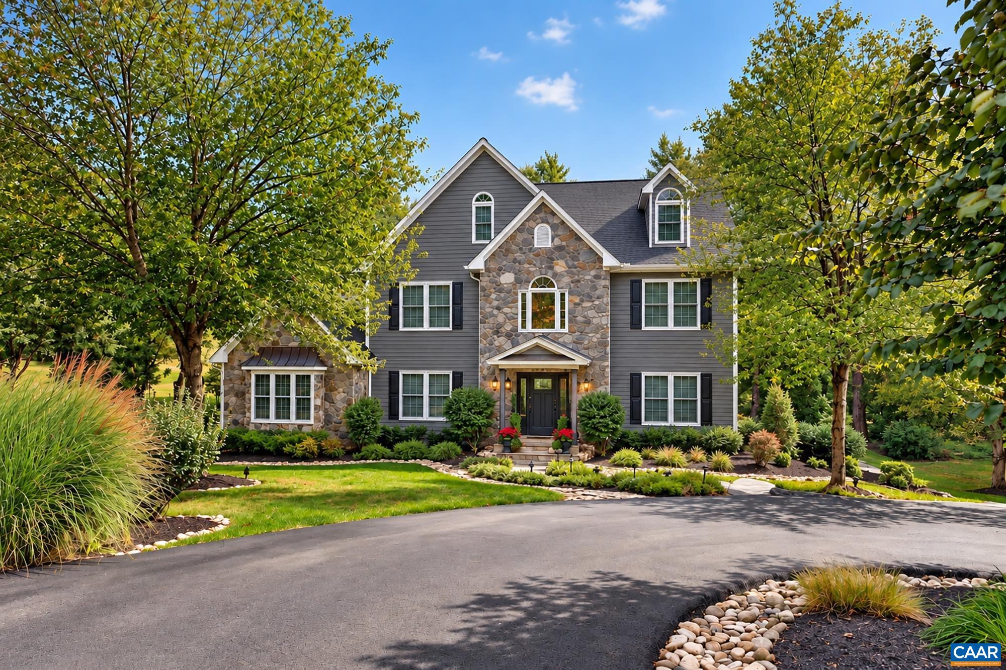 40 SHADOW CREST LN