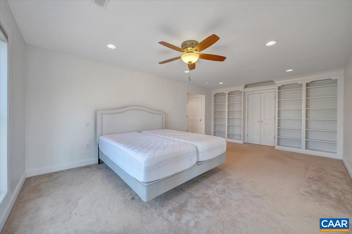 Farmville, Virginia 23901, United States, 3 Bedrooms Bedrooms, ,3 BathroomsBathrooms,Residential,Active,256845