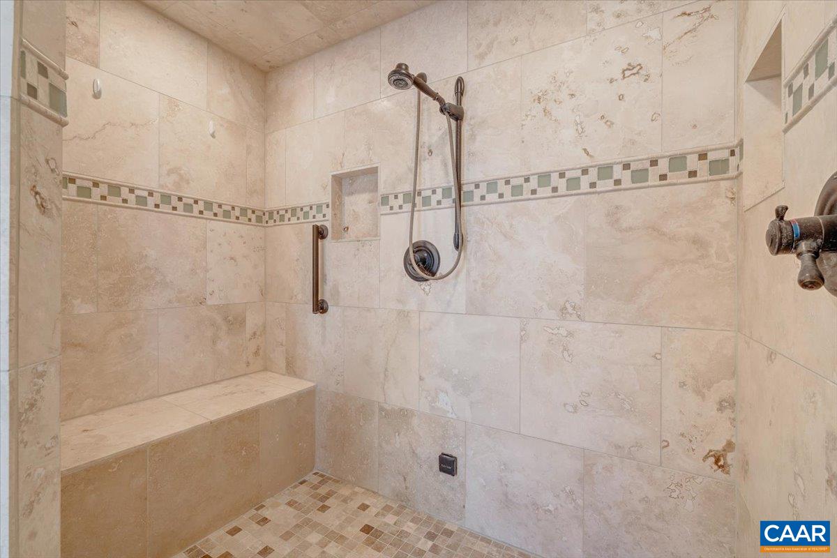 Farmville, Virginia 23901, United States, 3 Bedrooms Bedrooms, ,3 BathroomsBathrooms,Residential,Active,256845