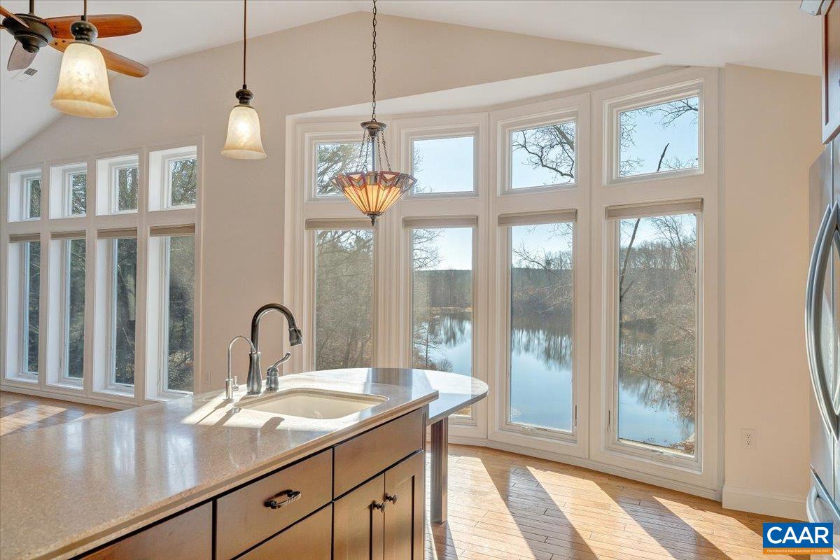 Farmville, Virginia 23901, United States, 3 Bedrooms Bedrooms, ,3 BathroomsBathrooms,Residential,Active,256845